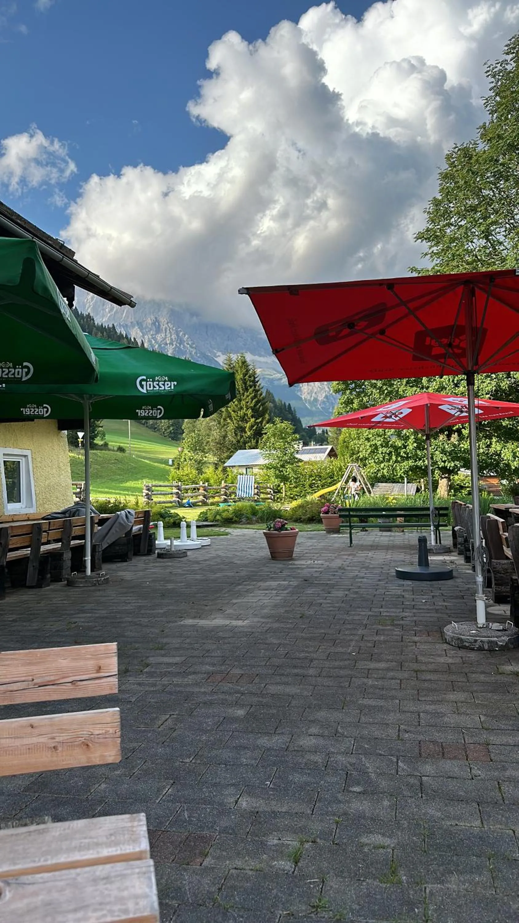 Garden view in Hotel Bergglück
