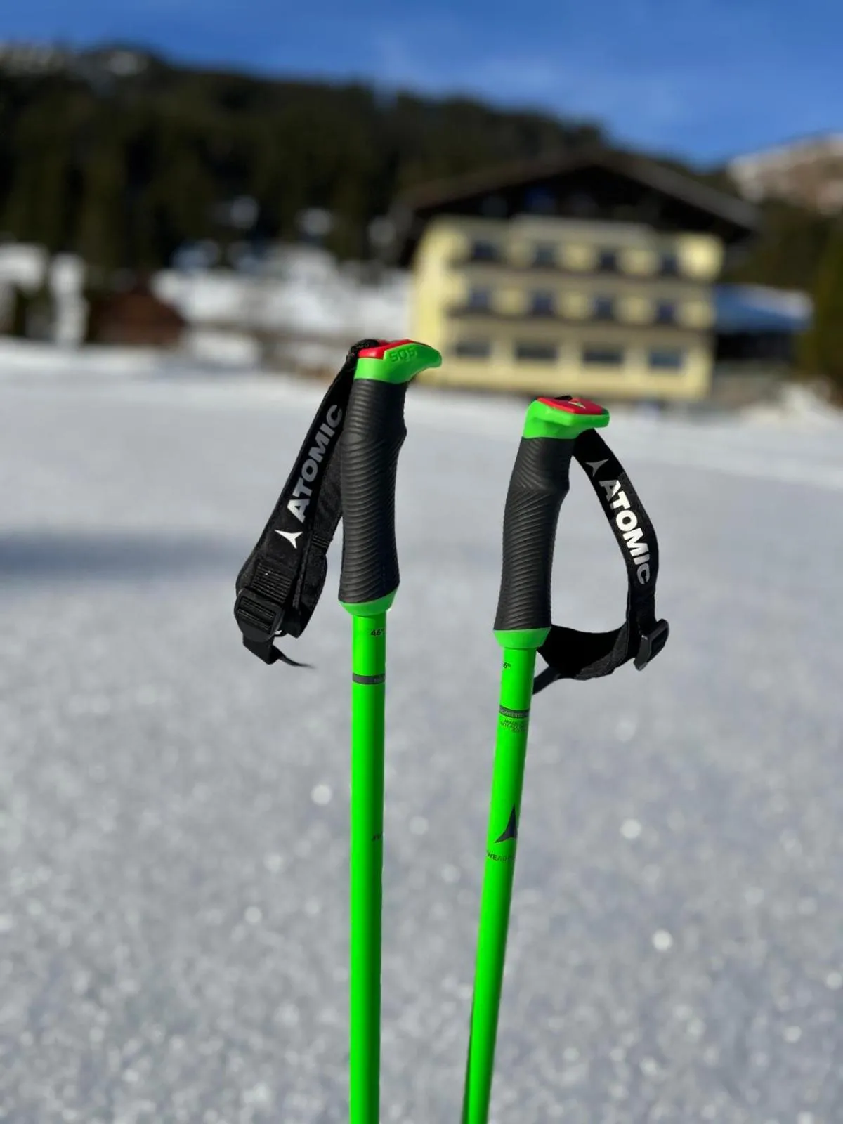 Skiing in Hotel Bergglück