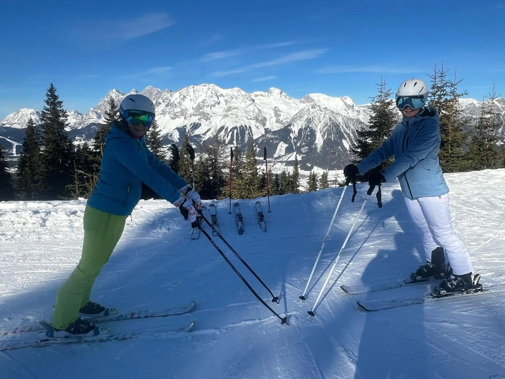 Skiing in Hotel Bergglück