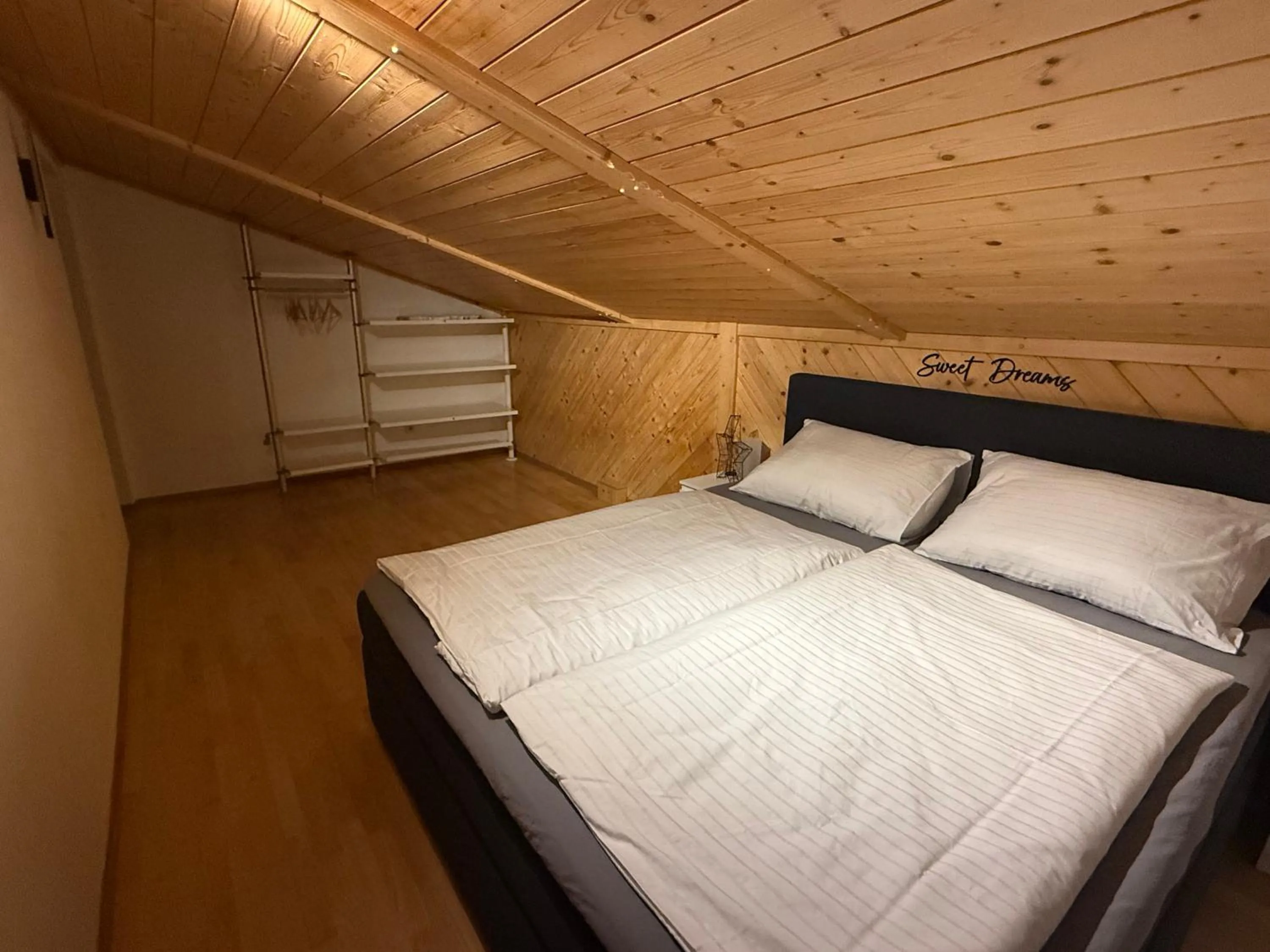 Bed in Hotel Bergglück