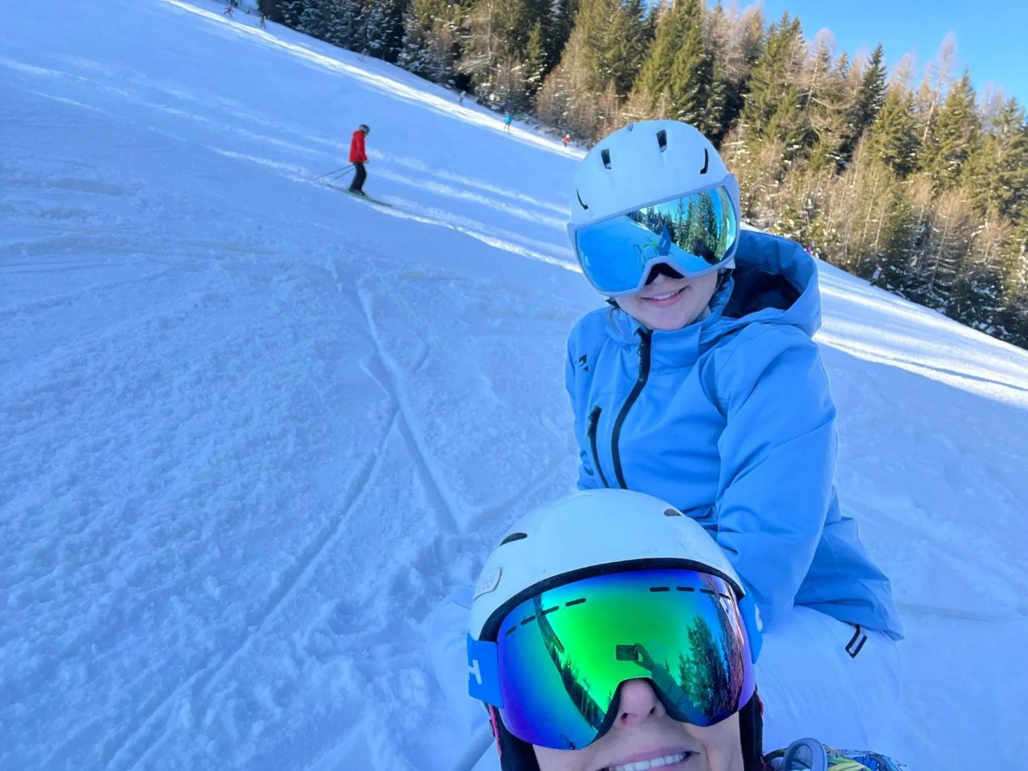 Skiing in Hotel Bergglück