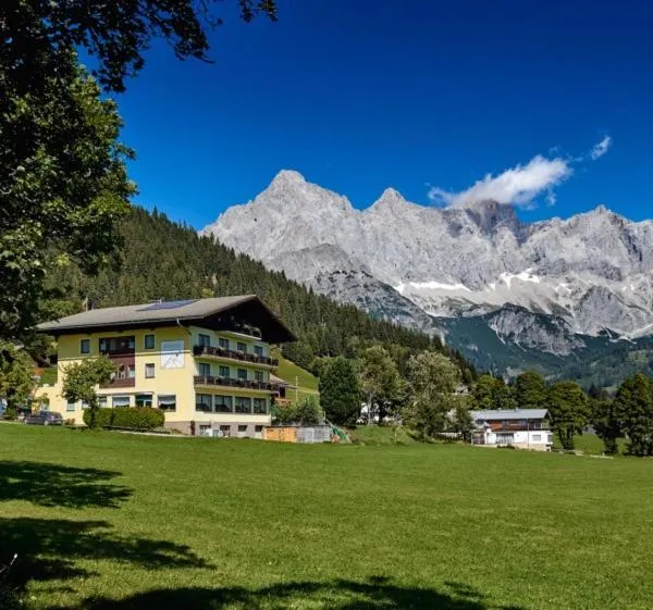 Spring in Hotel Bergglück