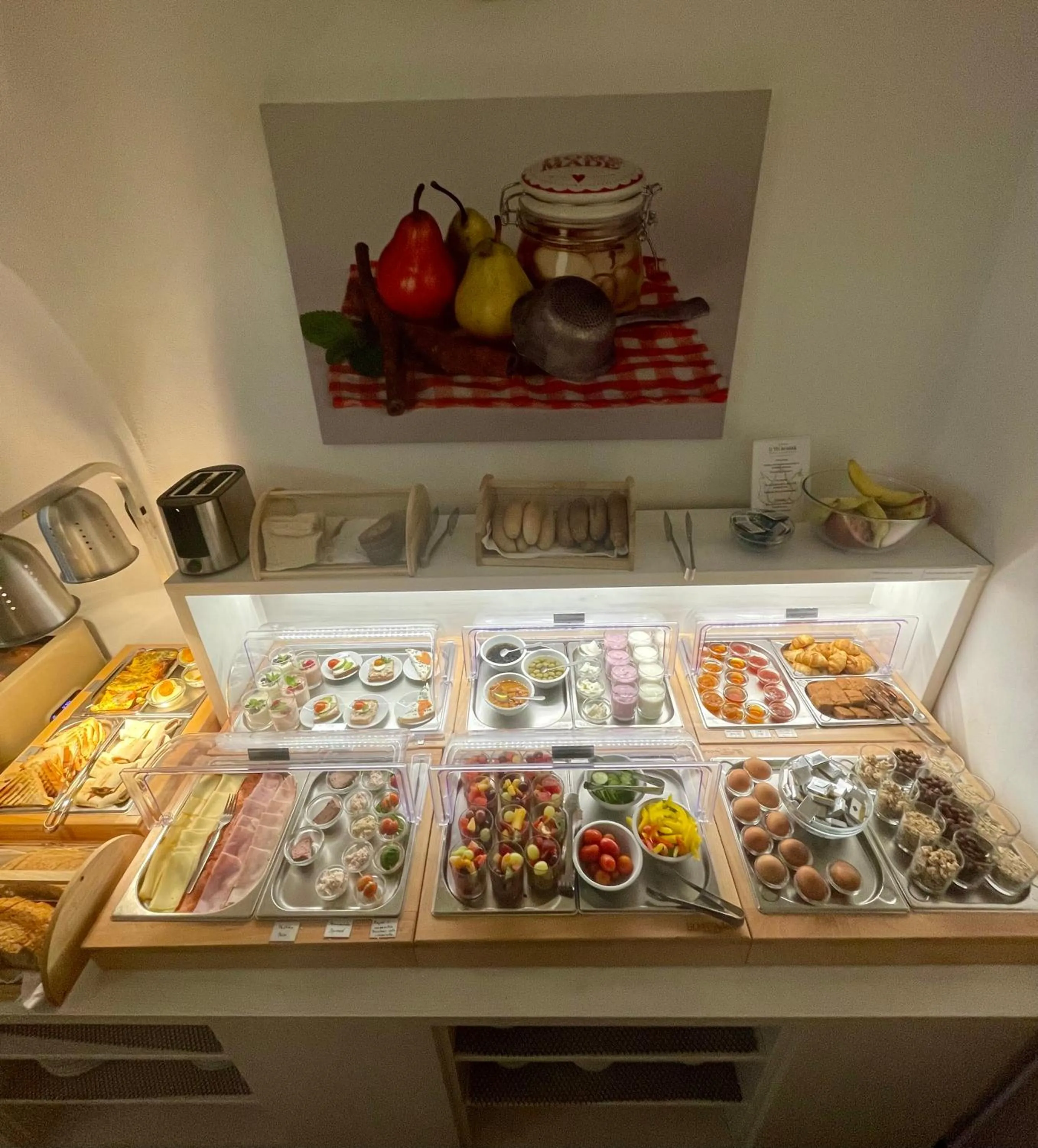 Breakfast in Hotel U Tří hrušek suites & apartments