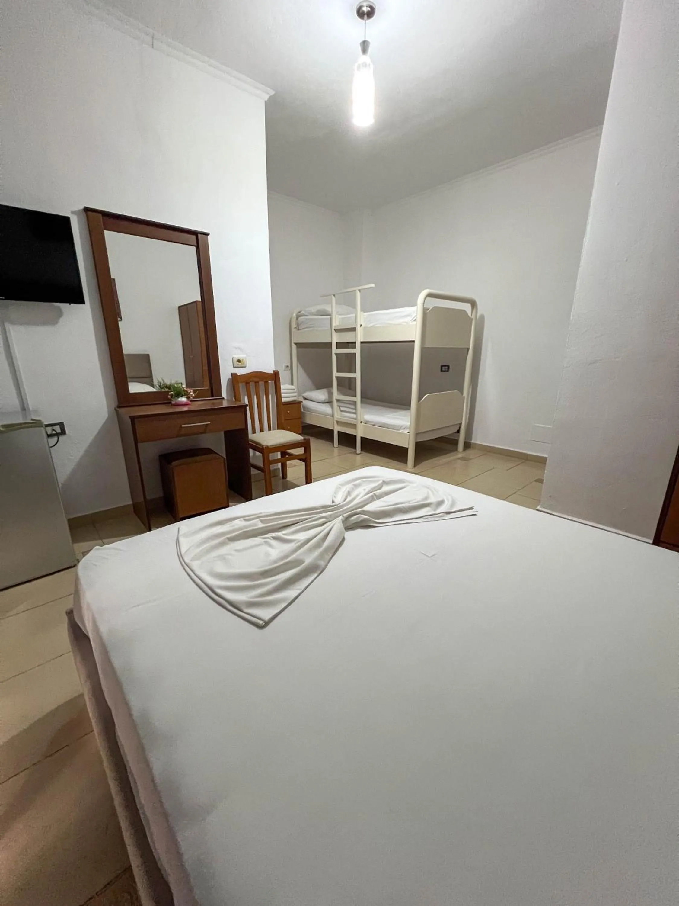 bunk bed in Hotel Rixhi