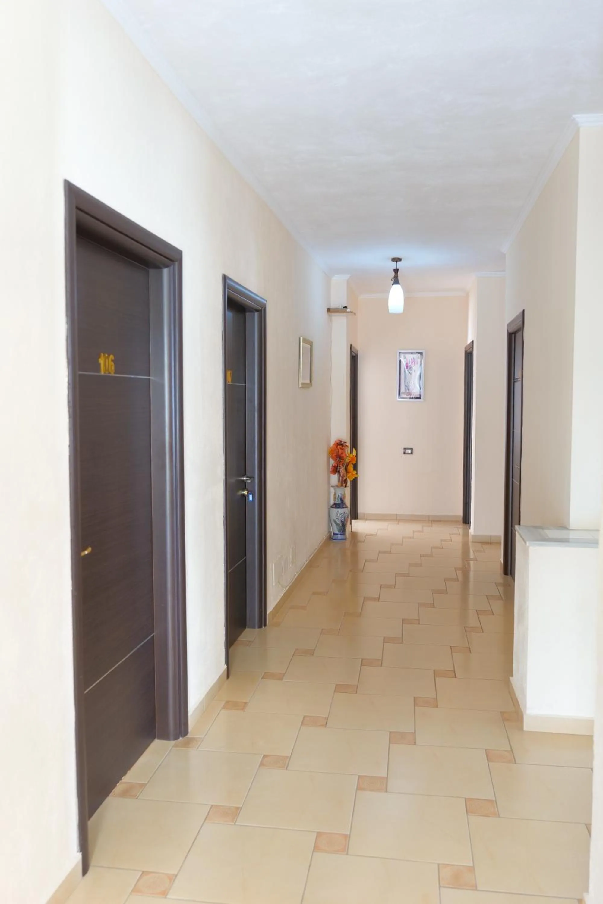 Facade/entrance in Hotel Rixhi