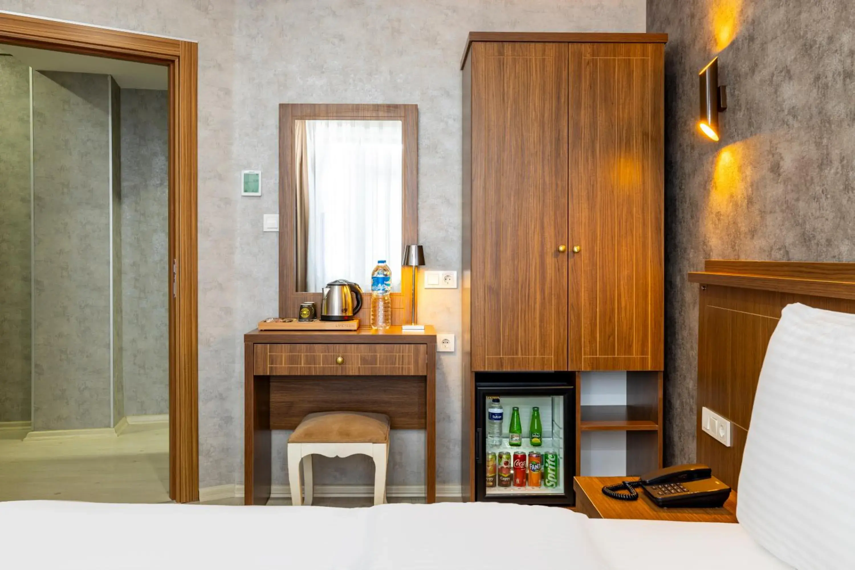 Photo of the whole room, Bed in Diamond Beyazit Hotel Photo of the whole room, Bed in Diamond Beyazit Hotel