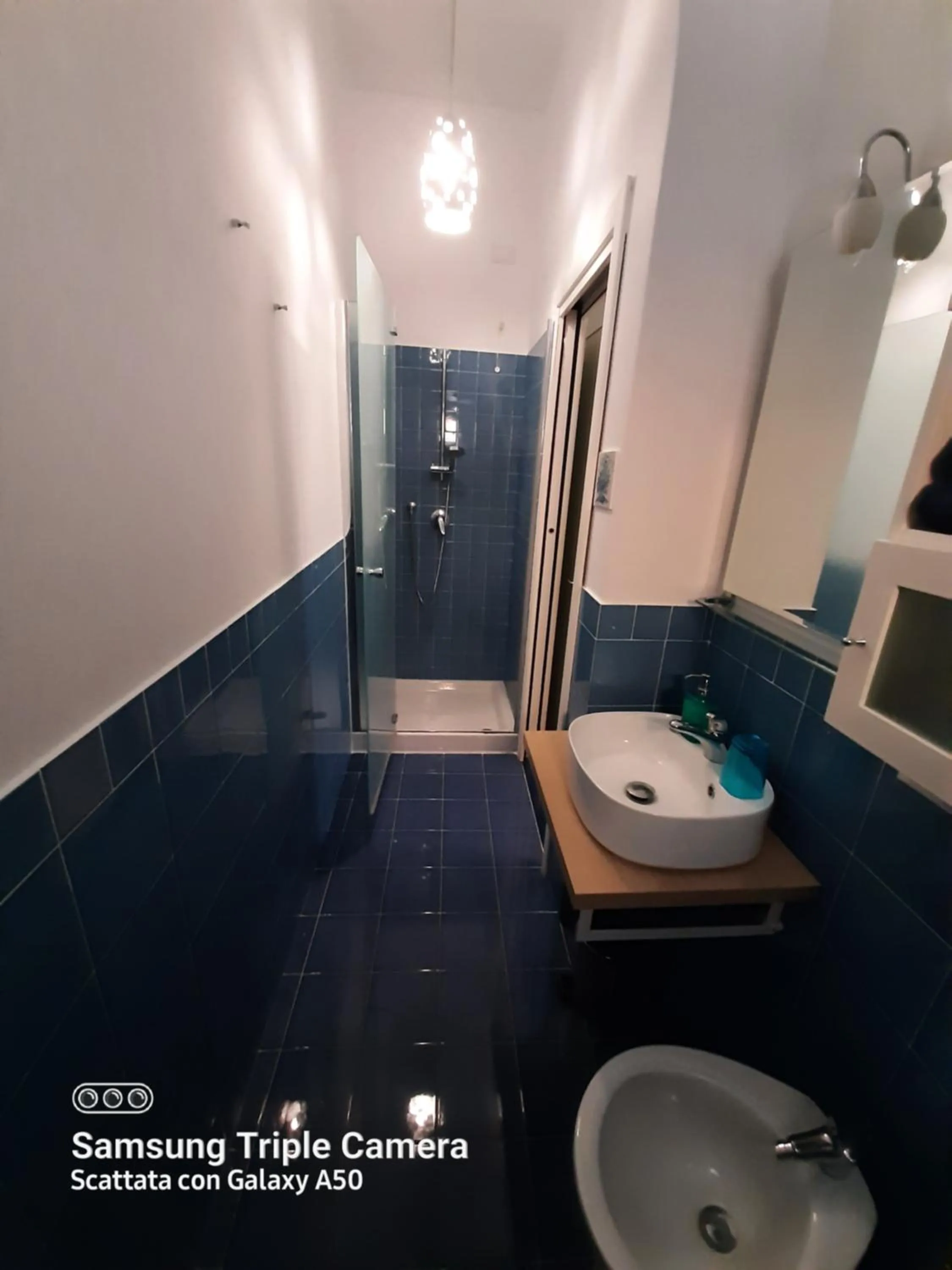 Shower in B&B A Casa Tua