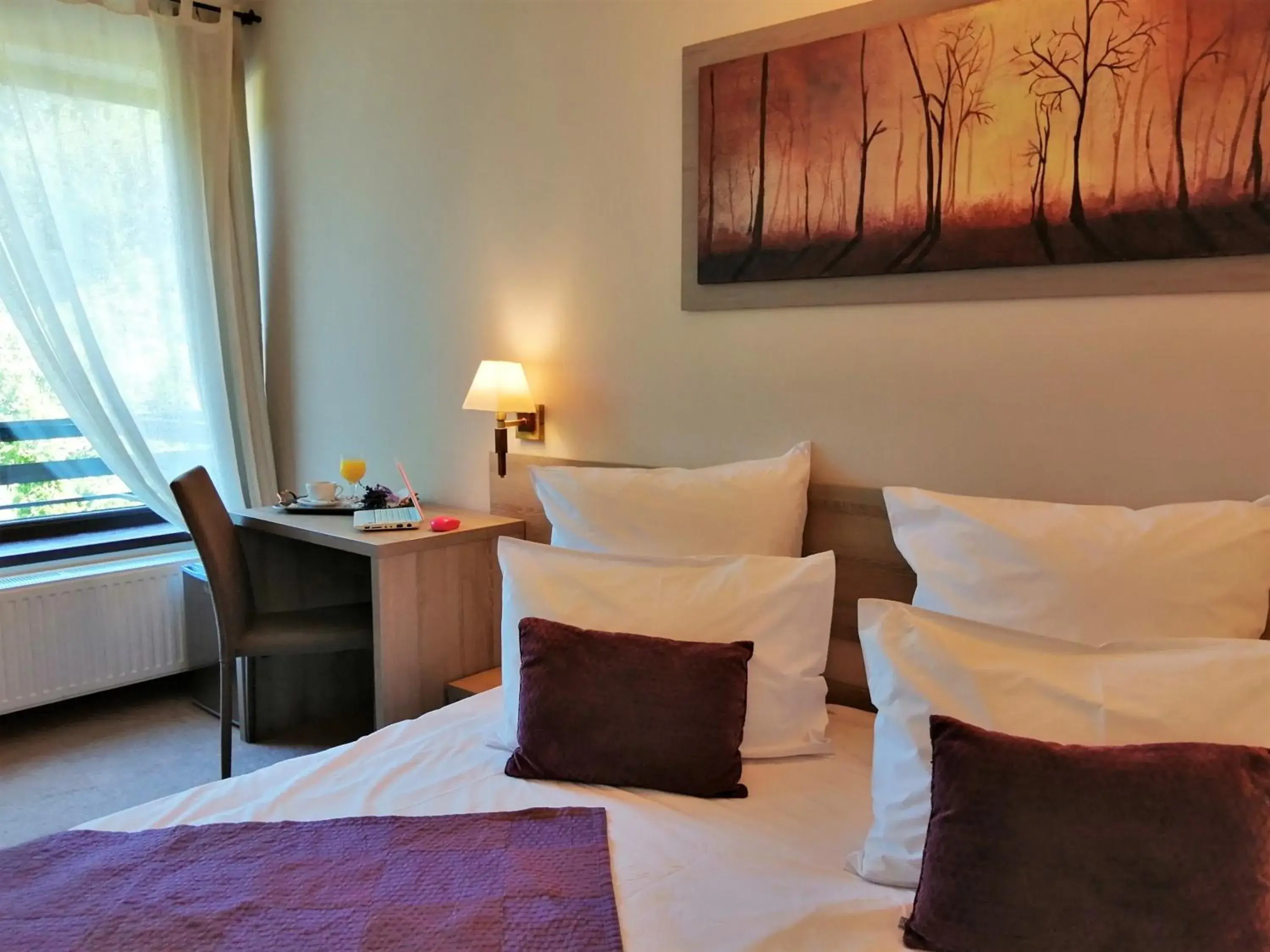 Double or Twin Room with View & Balcony in GreenHill Brasov Double or Twin Room with View & Balcony in GreenHill Brasov