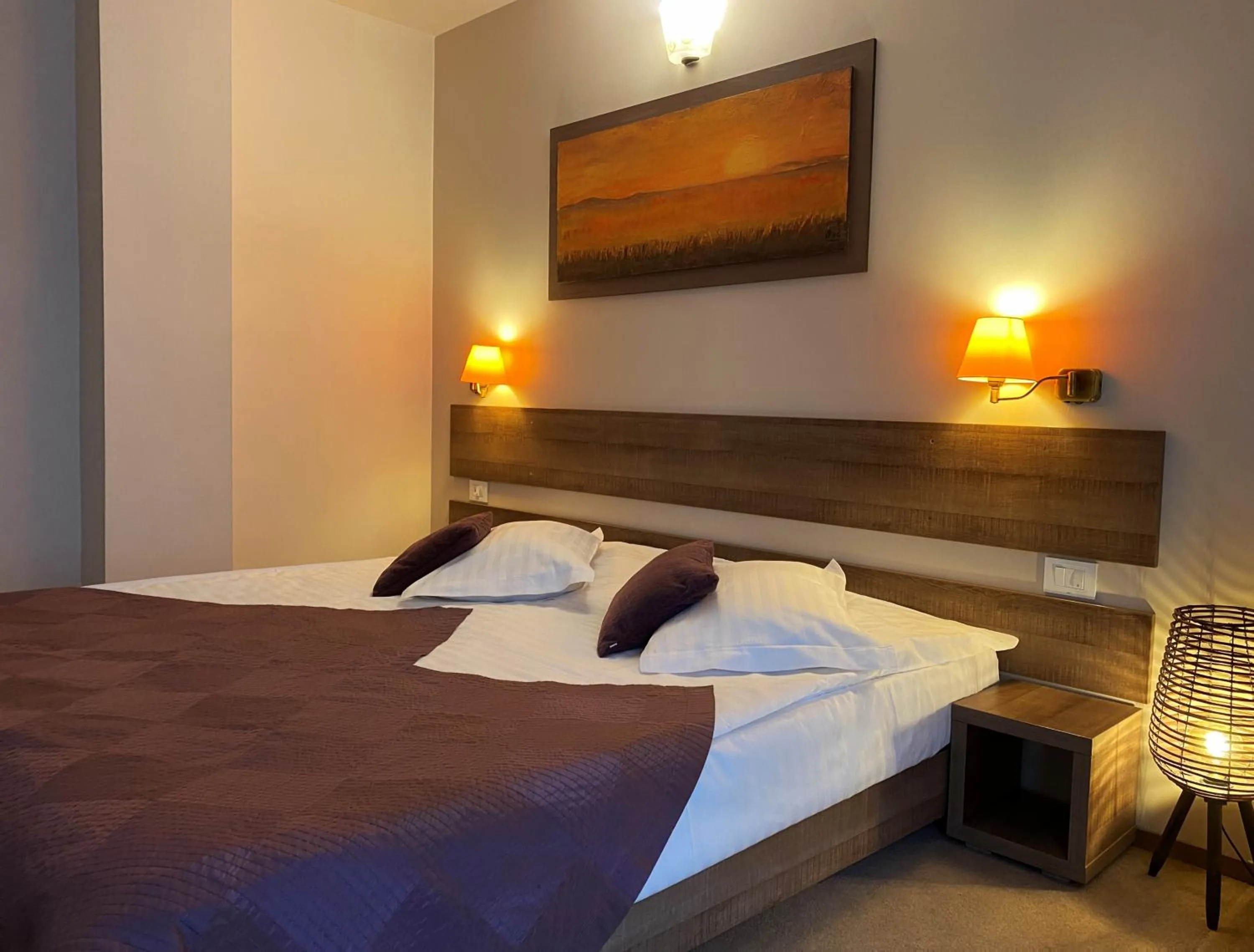 Bed in GreenHill Brasov