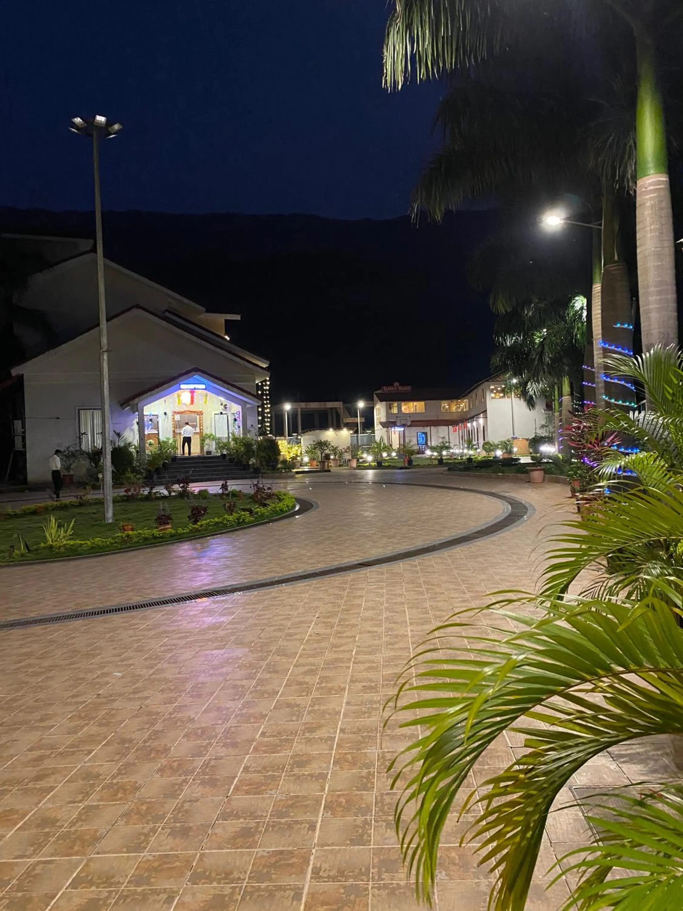 The Grand Leela Resort