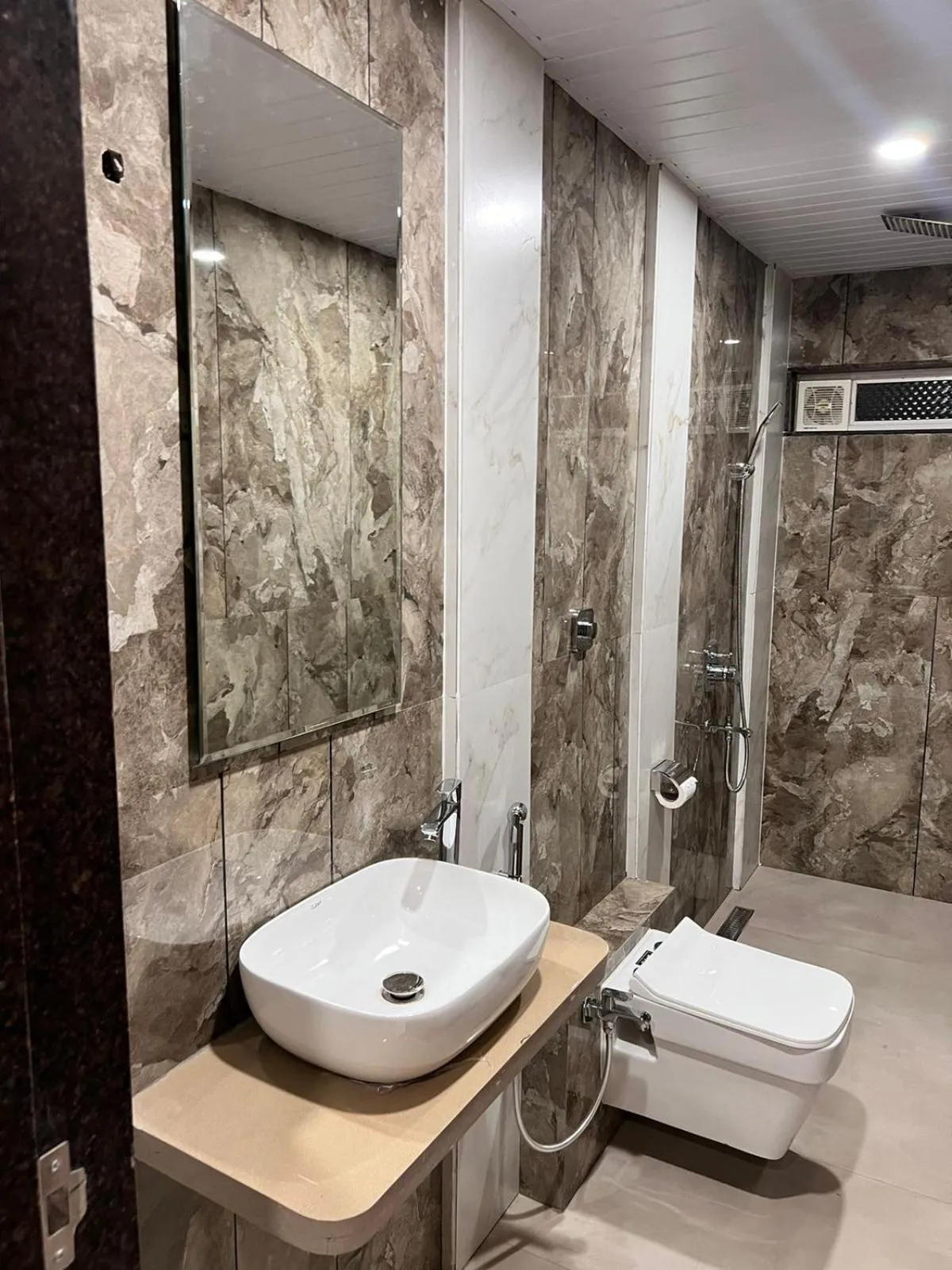 The Grand Leela Resort