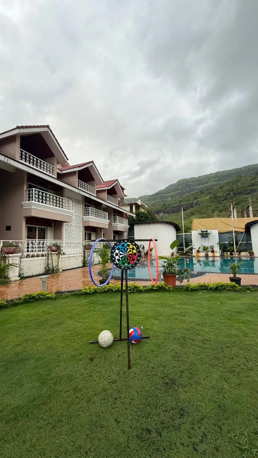 The Grand Leela Resort