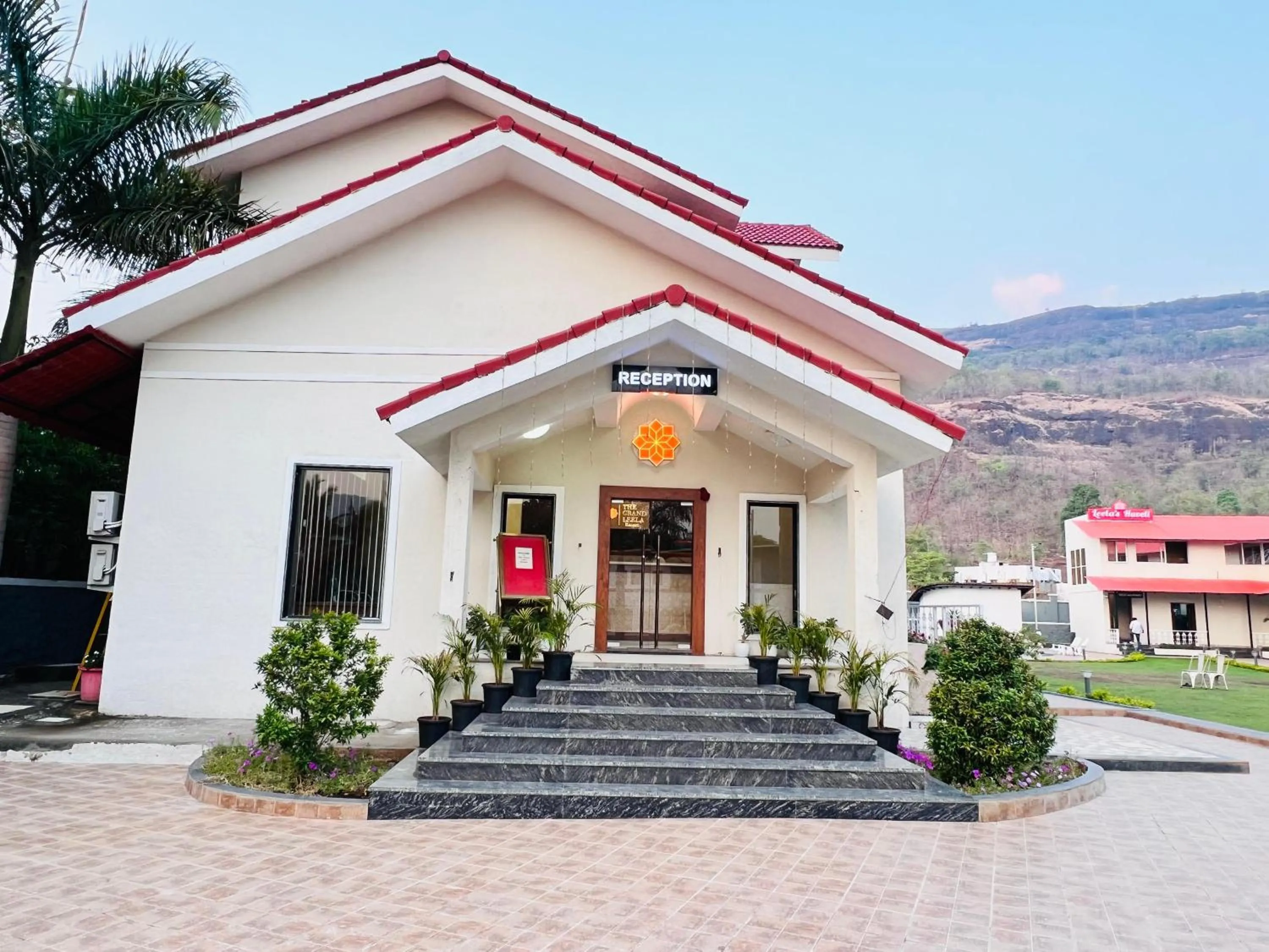 Lobby or reception in The Grand Leela Resort