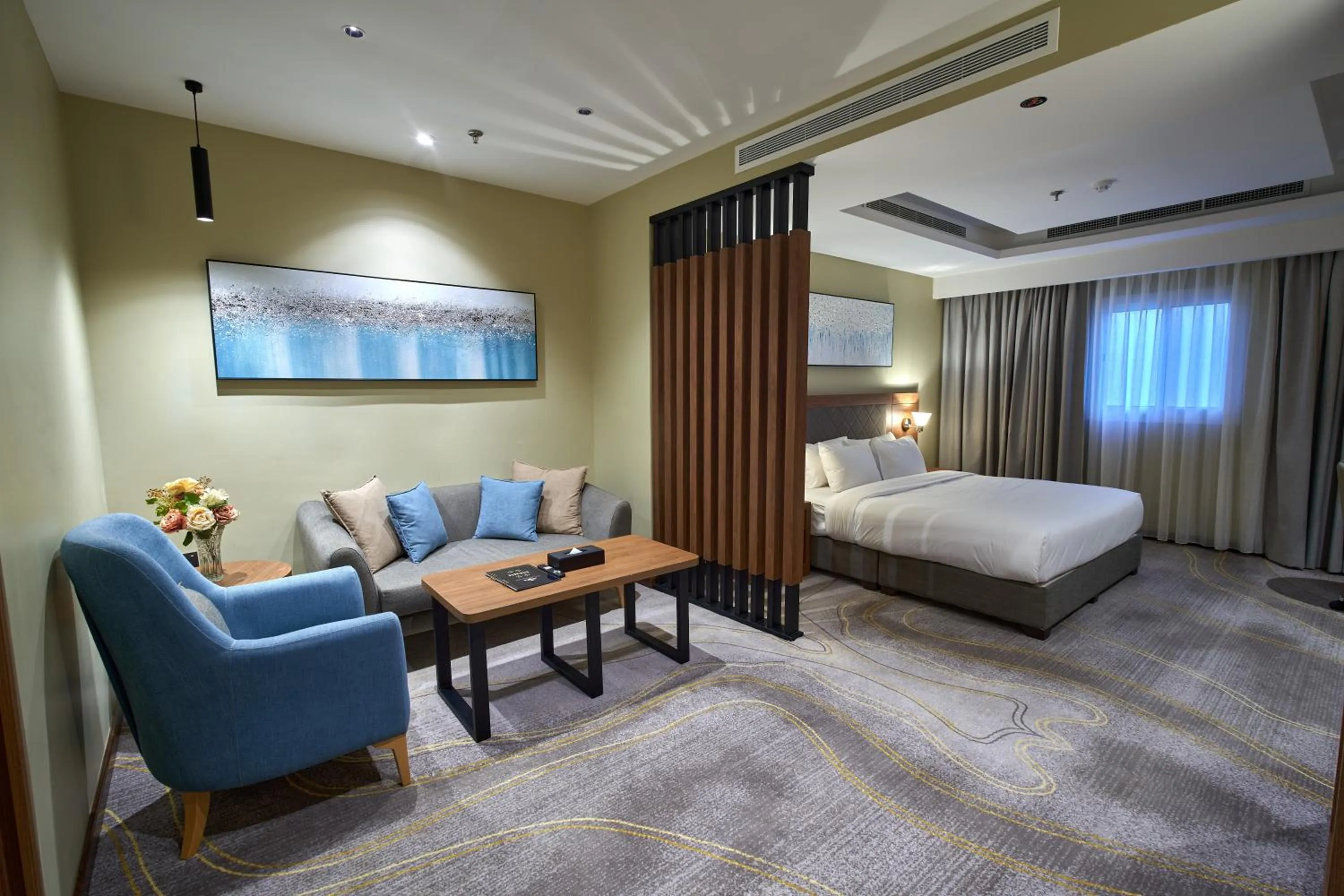 Bed in Platinum Hotel