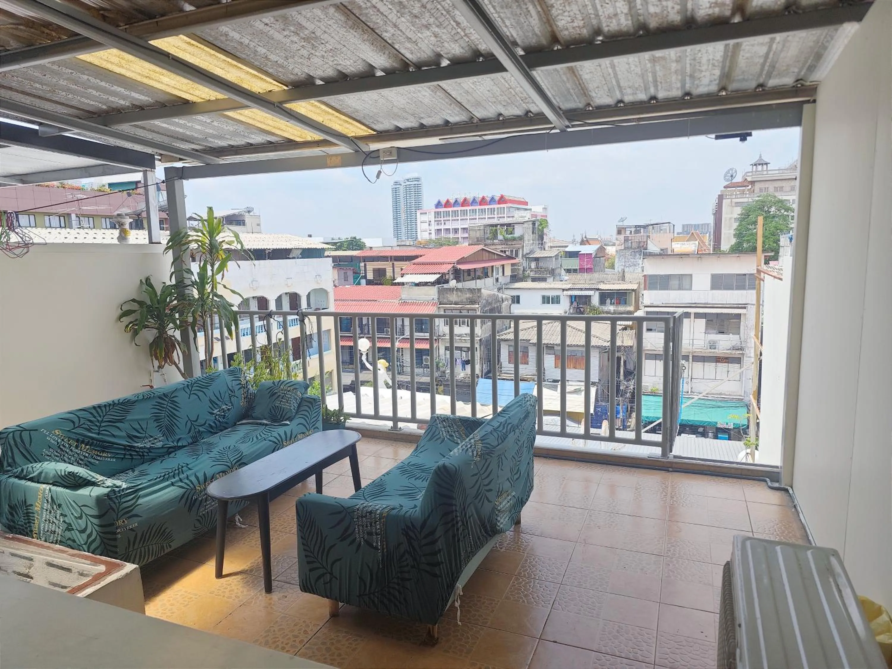 Panda Lodge Home Stay