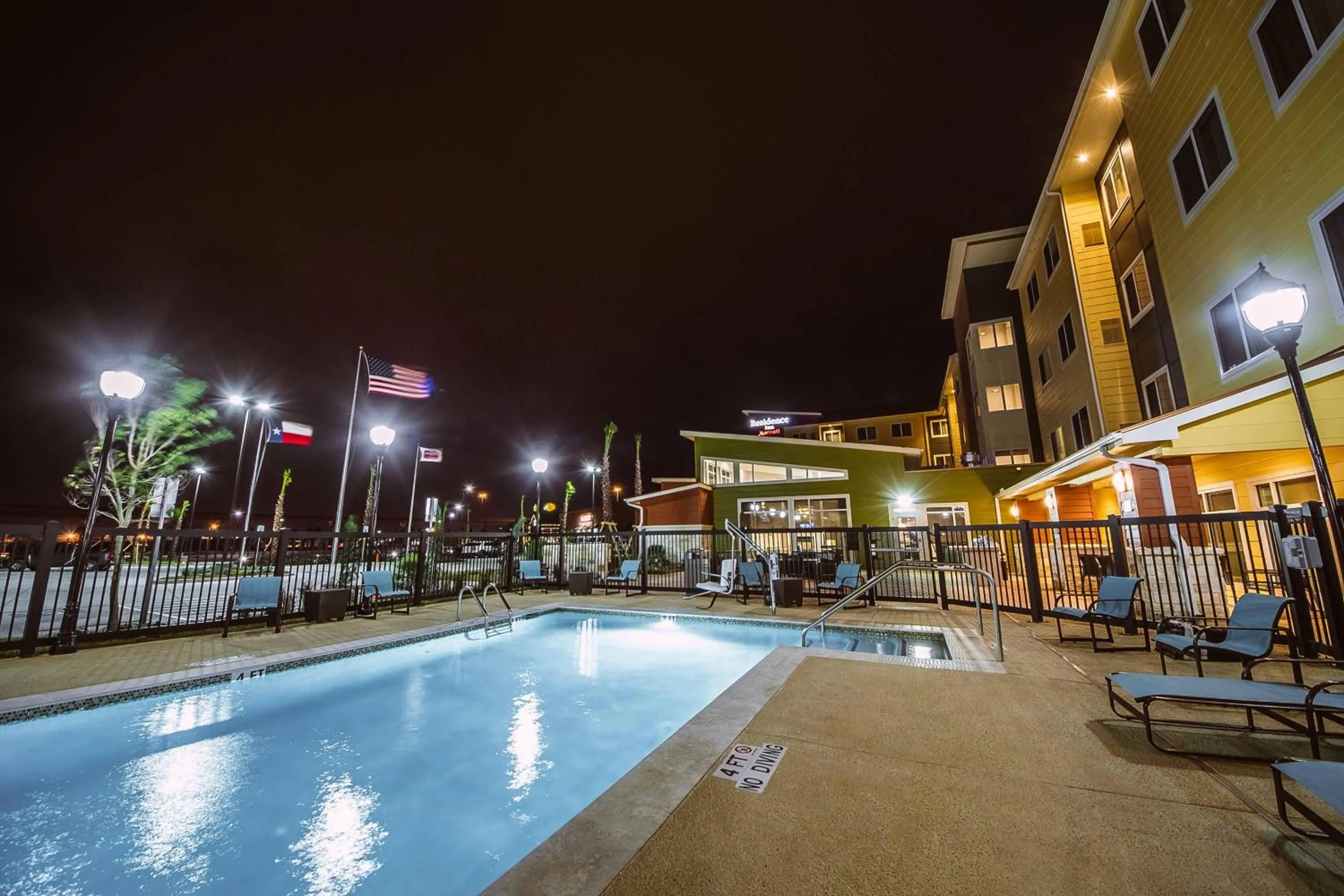 Swimming pool in Residence Inn by Marriott Harlingen