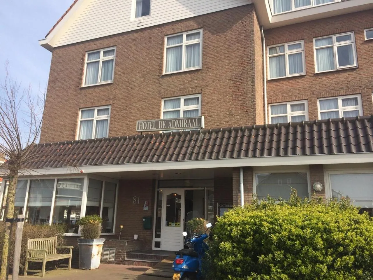 Property building in Hotel de Admiraal