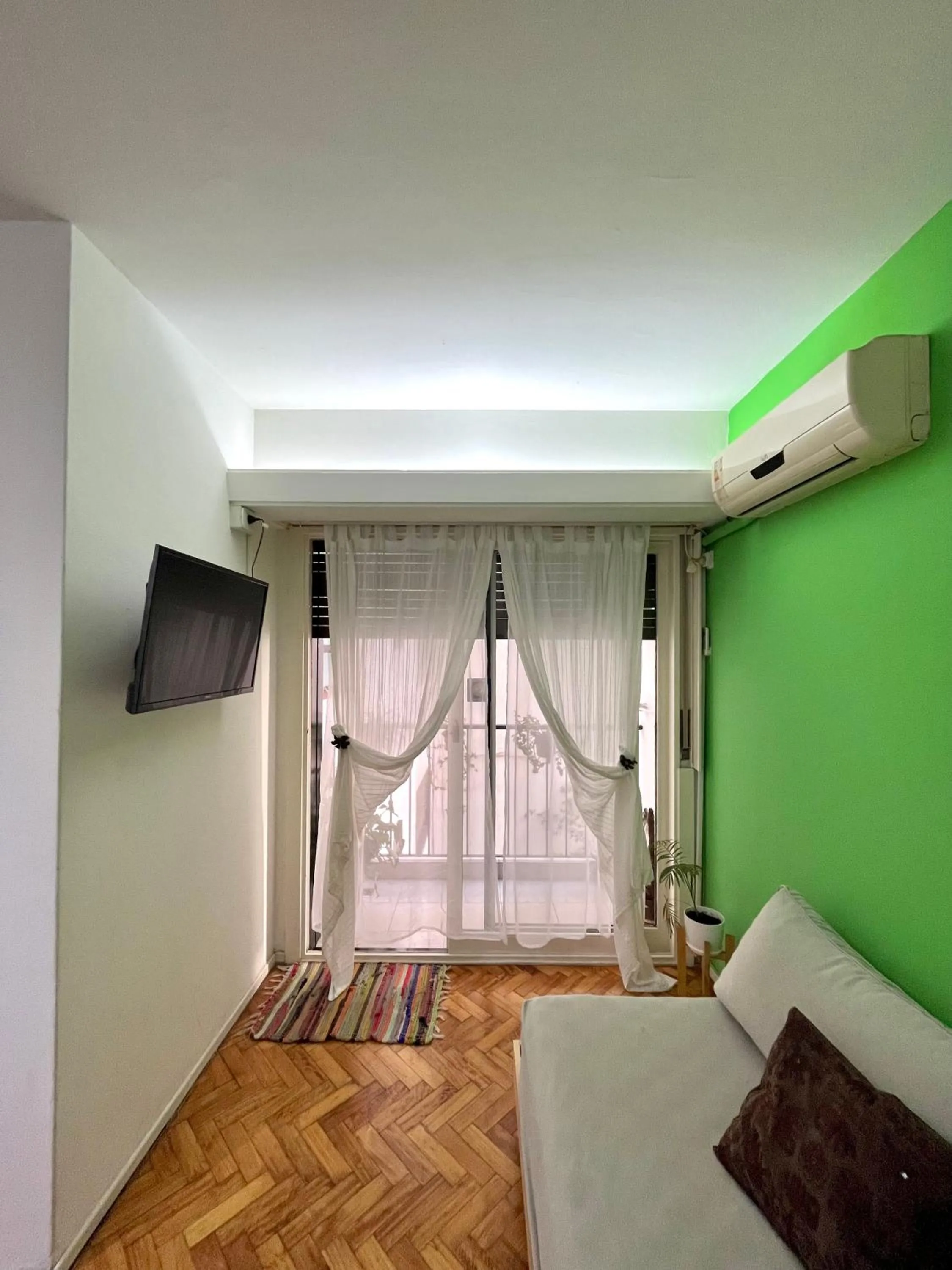 Bulnes Apartment