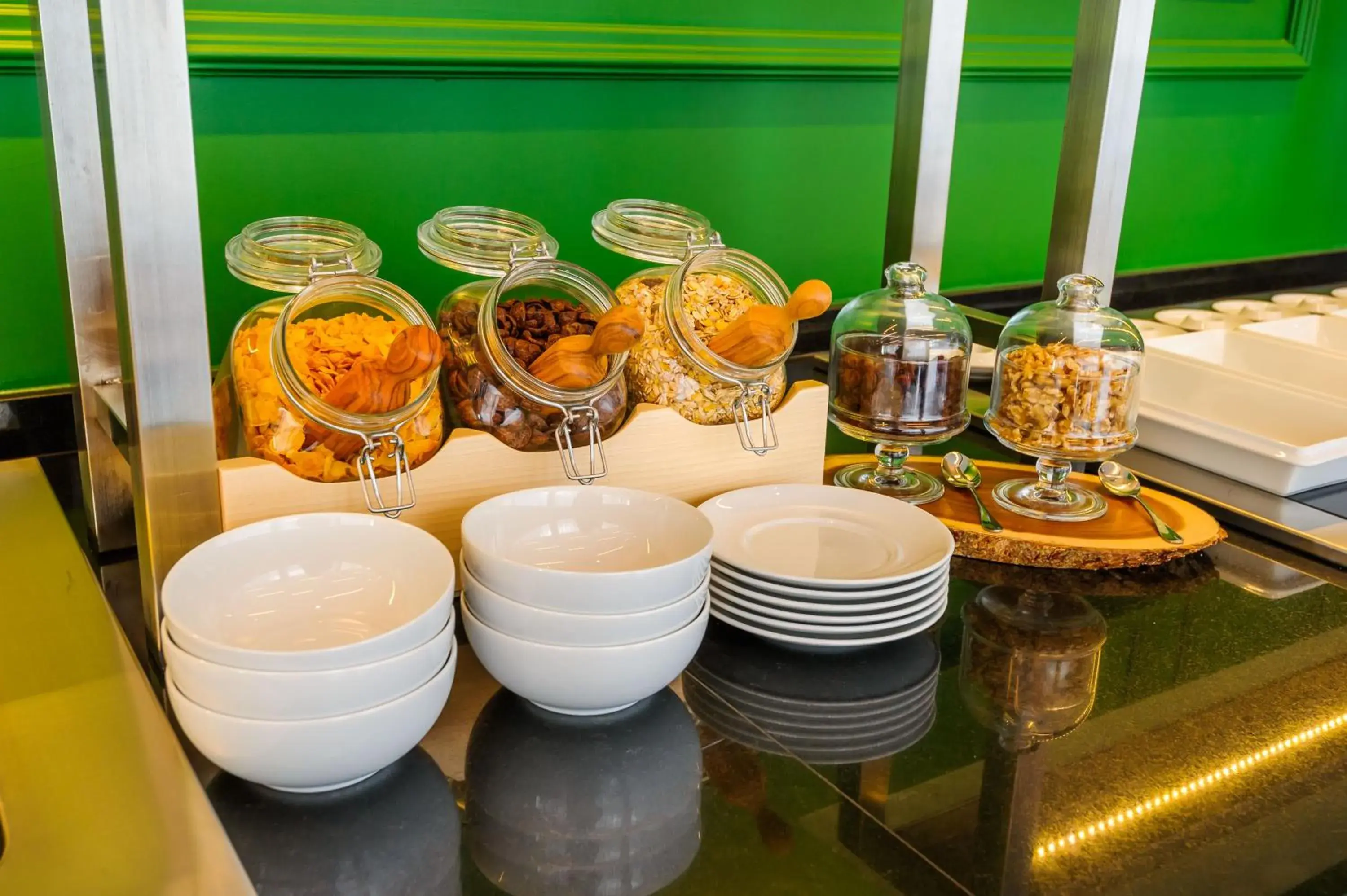 Buffet breakfast in 2M BOUTIQUE HOTEL Buffet breakfast in 2M BOUTIQUE HOTEL