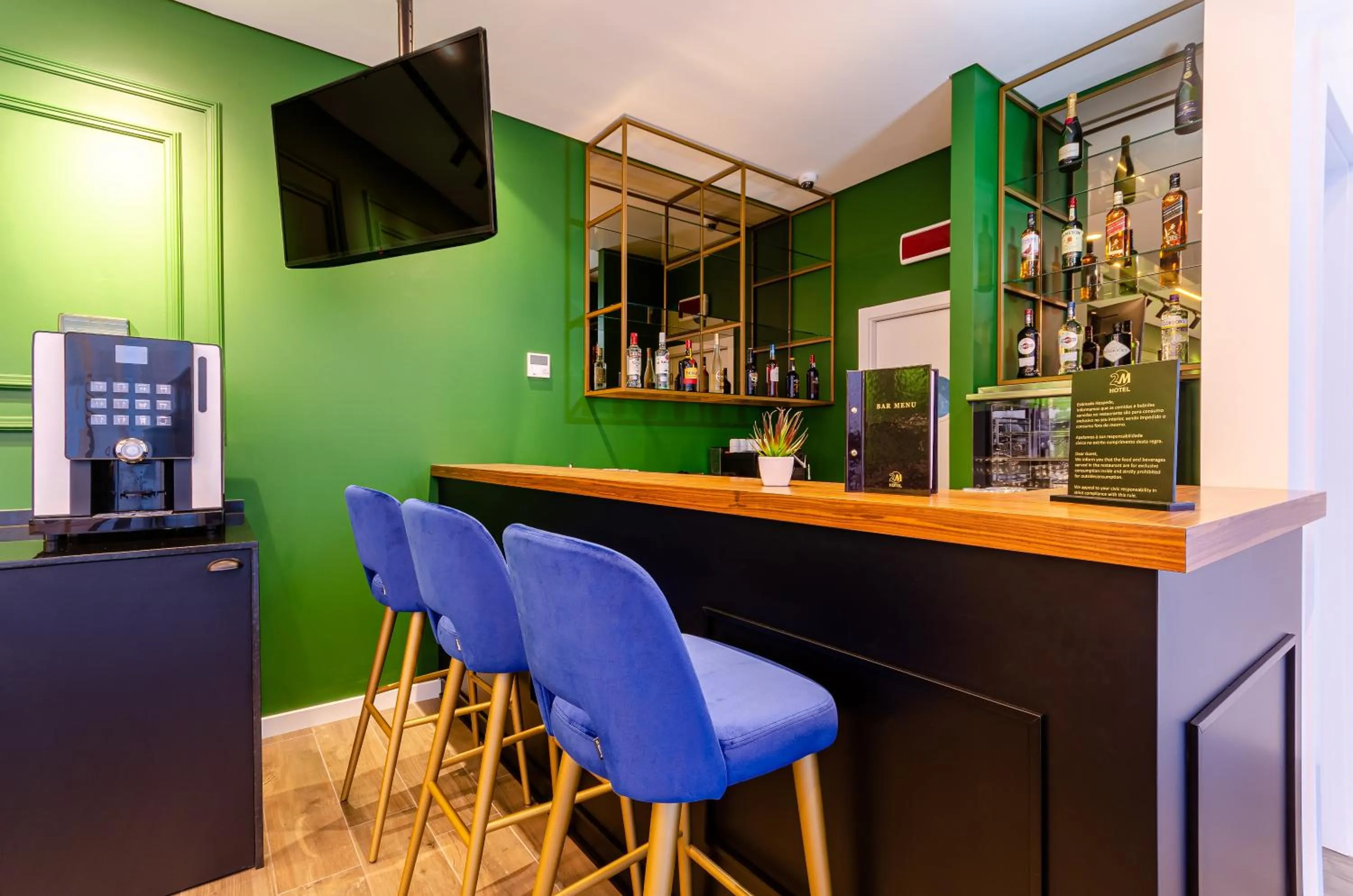 Lounge or bar in 2M BOUTIQUE HOTEL