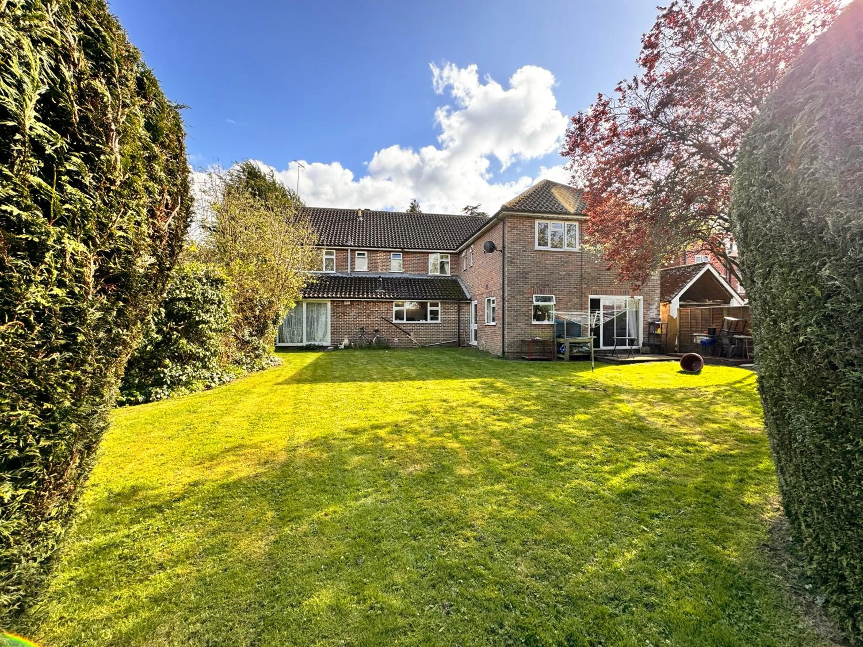 High Trees Guest House Gatwick