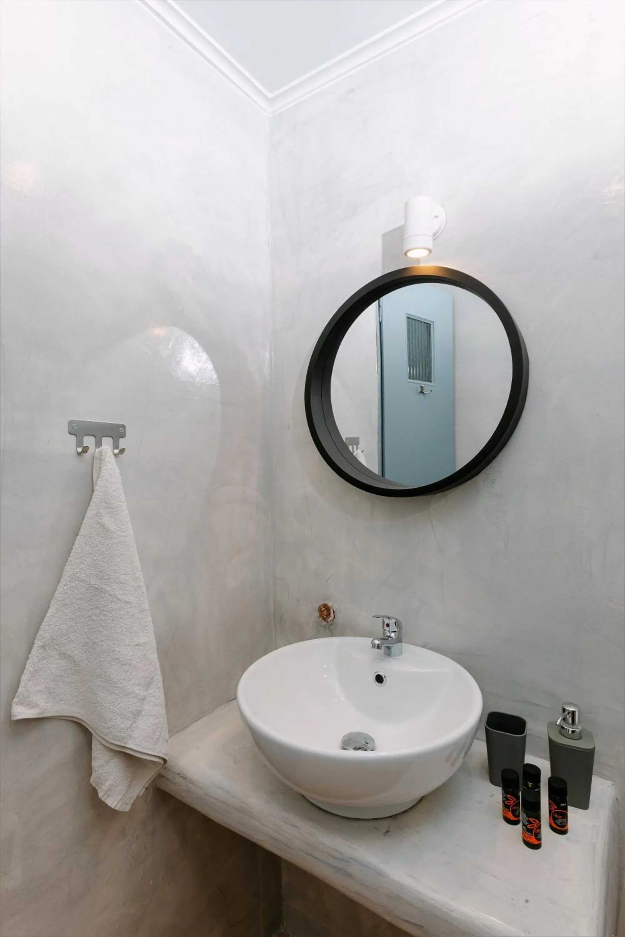 Bathroom in Seven Grapes - Karterados