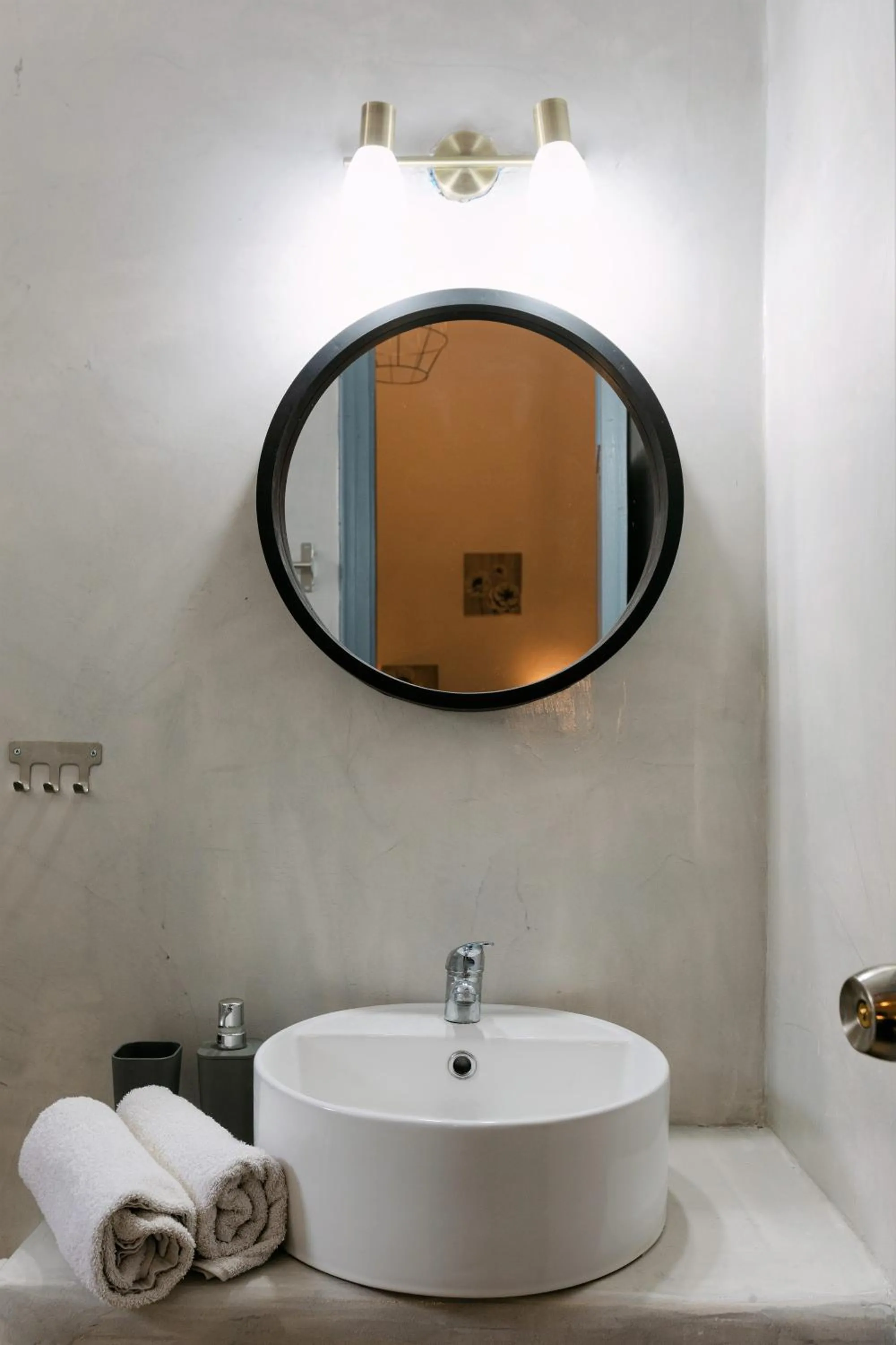 Bathroom in Seven Grapes - Karterados