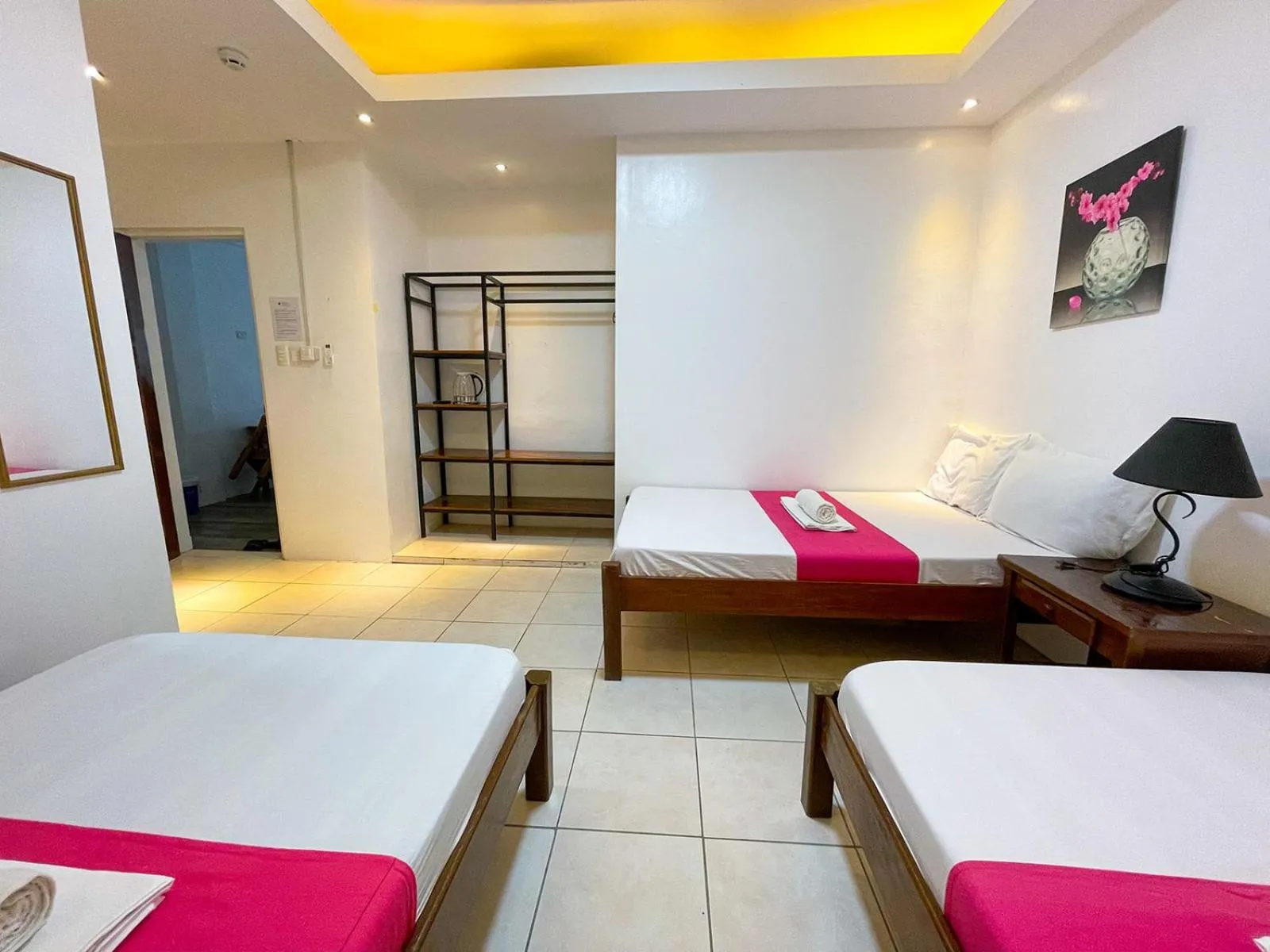 Bed in Agbing Seaside View Resort Puerto Galera powered by Cocotel