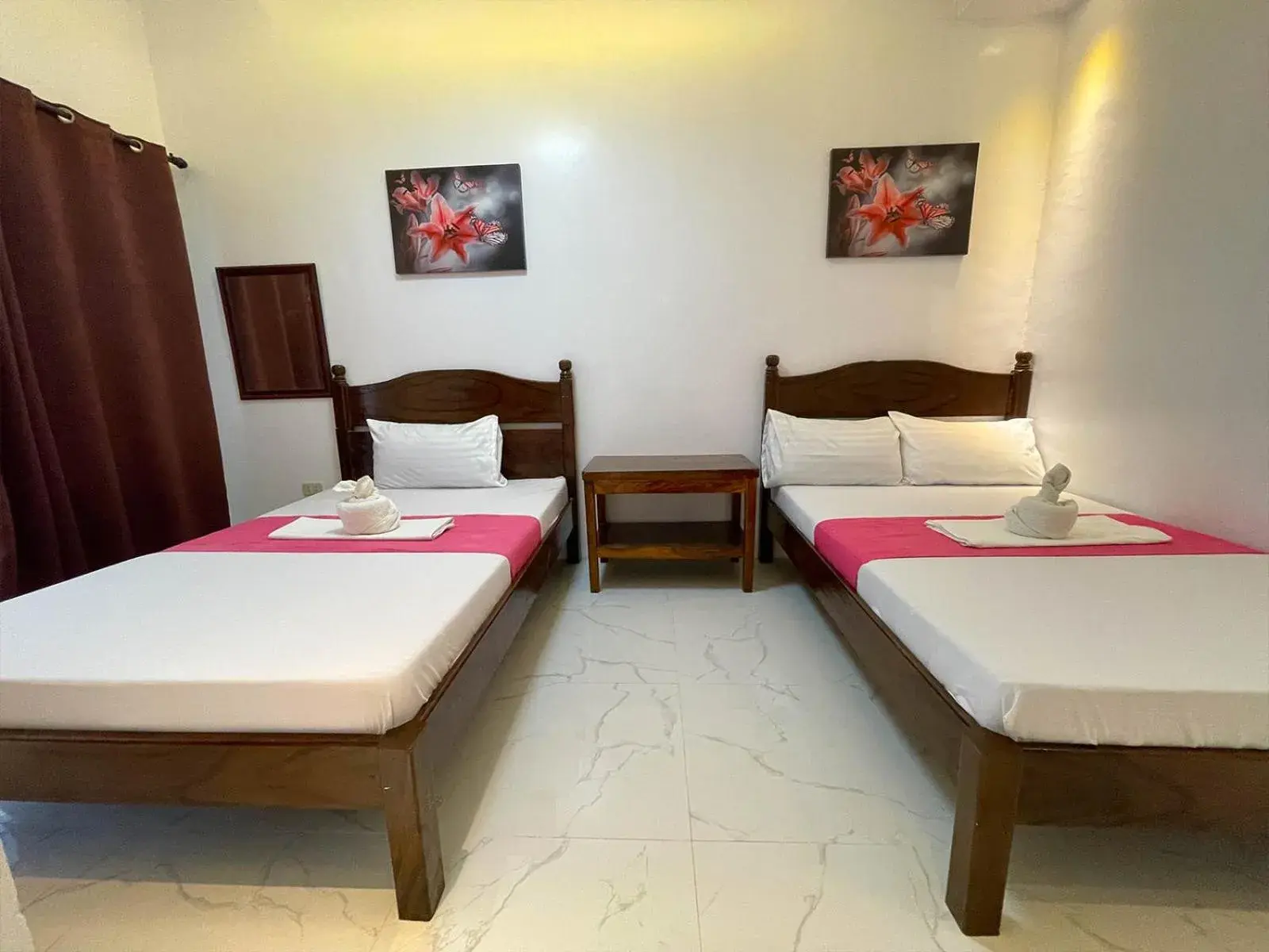 Bed in Agbing Seaside View Resort Puerto Galera powered by Cocotel Bed in Agbing Seaside View Resort Puerto Galera powered by Cocotel