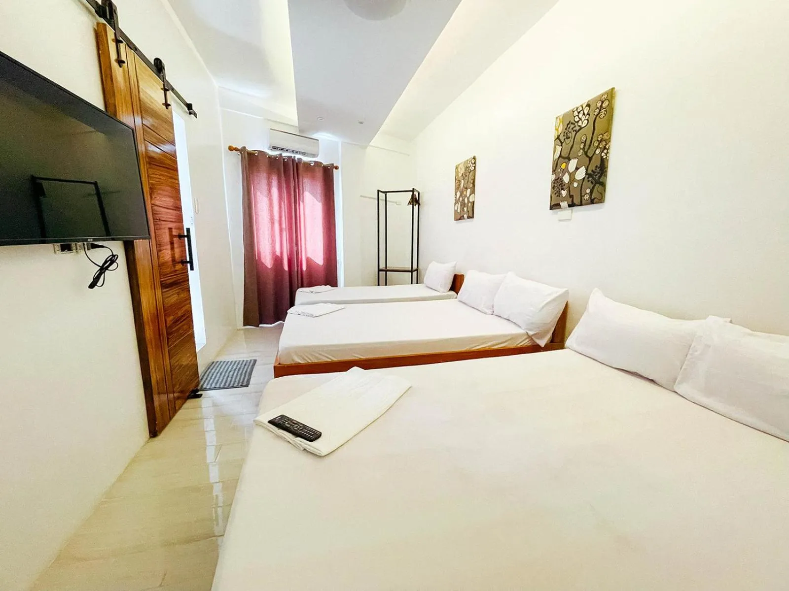 Bed in Agbing Seaside View Resort Puerto Galera powered by Cocotel