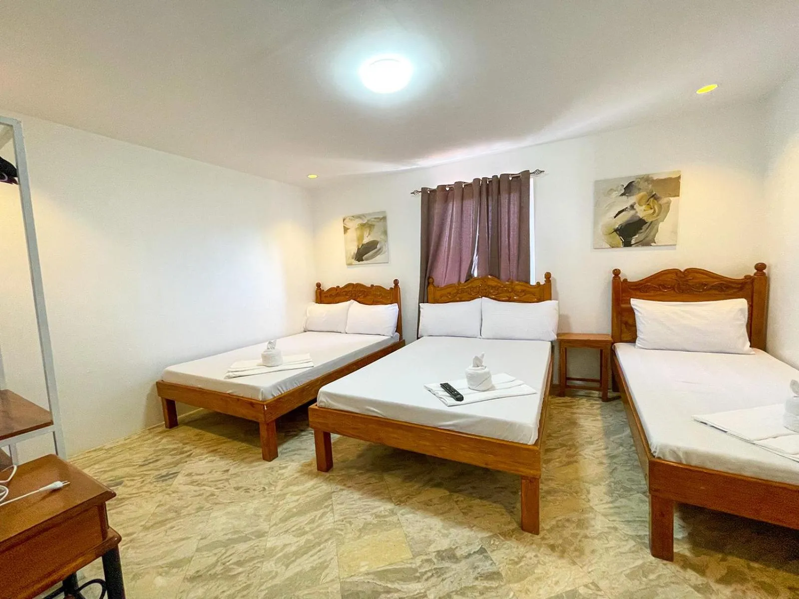 Bed in Agbing Seaside View Resort Puerto Galera powered by Cocotel