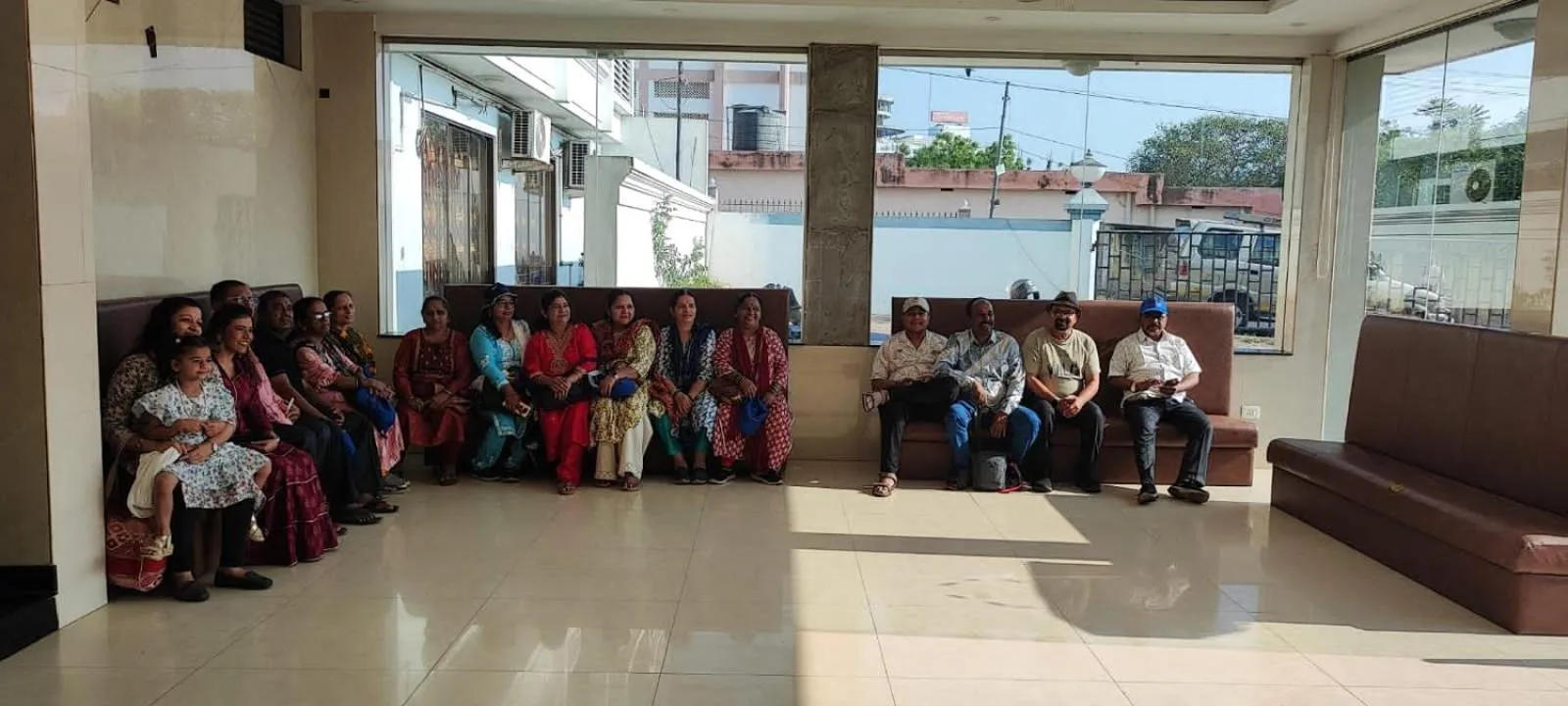 Lobby or reception in Hotel Sri Devi