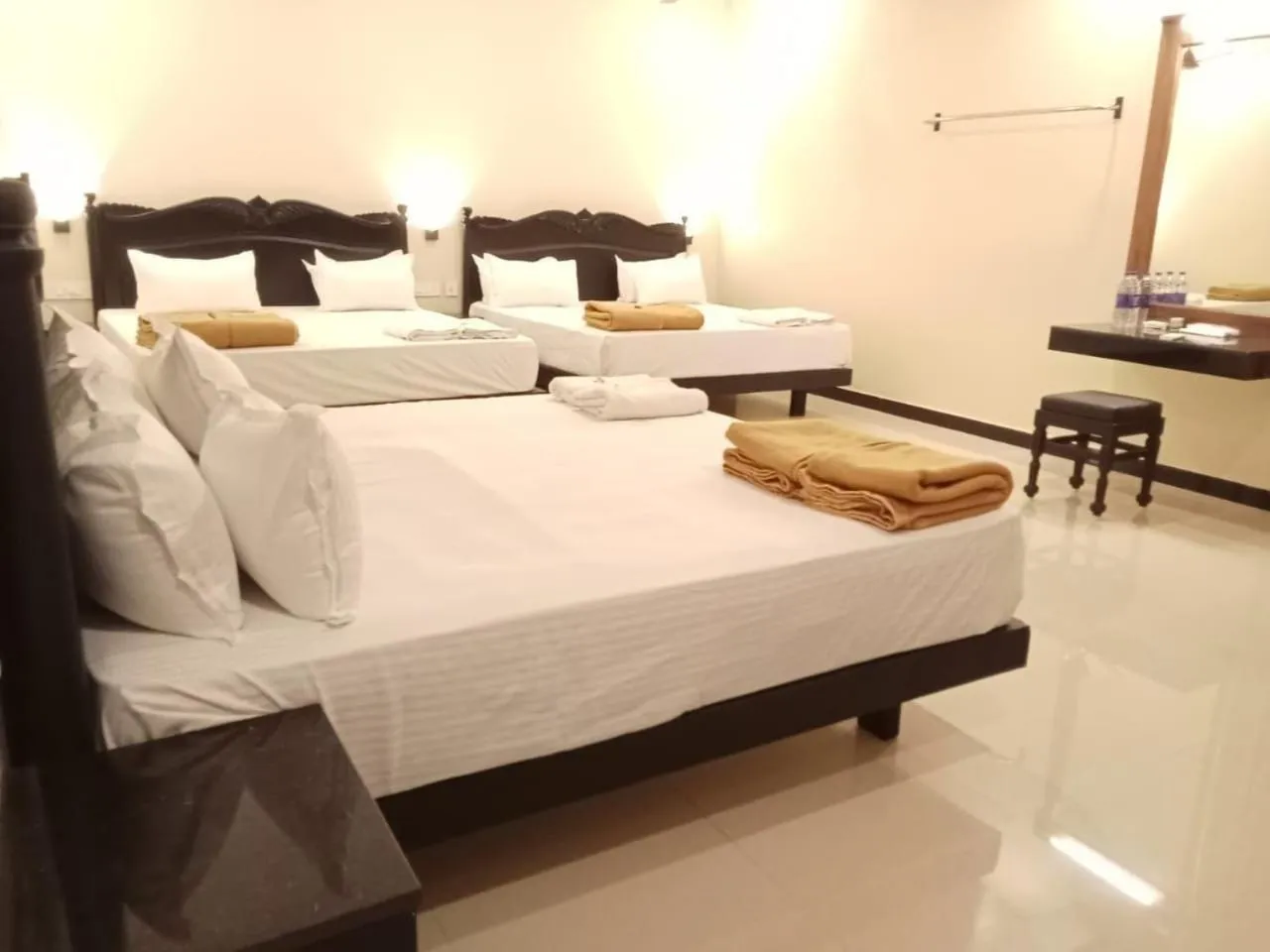 Bed in Hotel Sri Devi