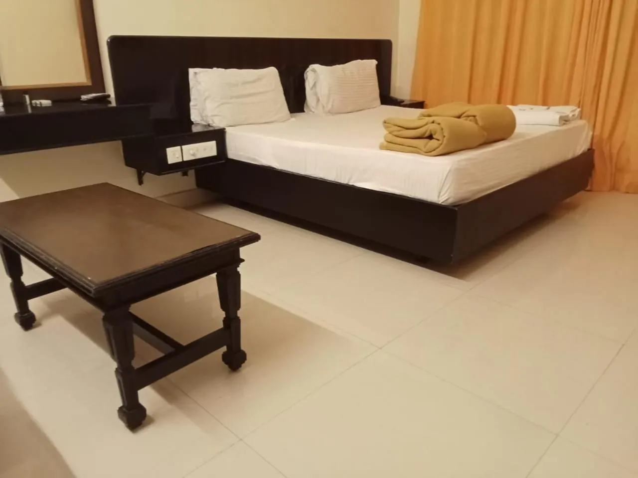 Bed in Hotel Sri Devi