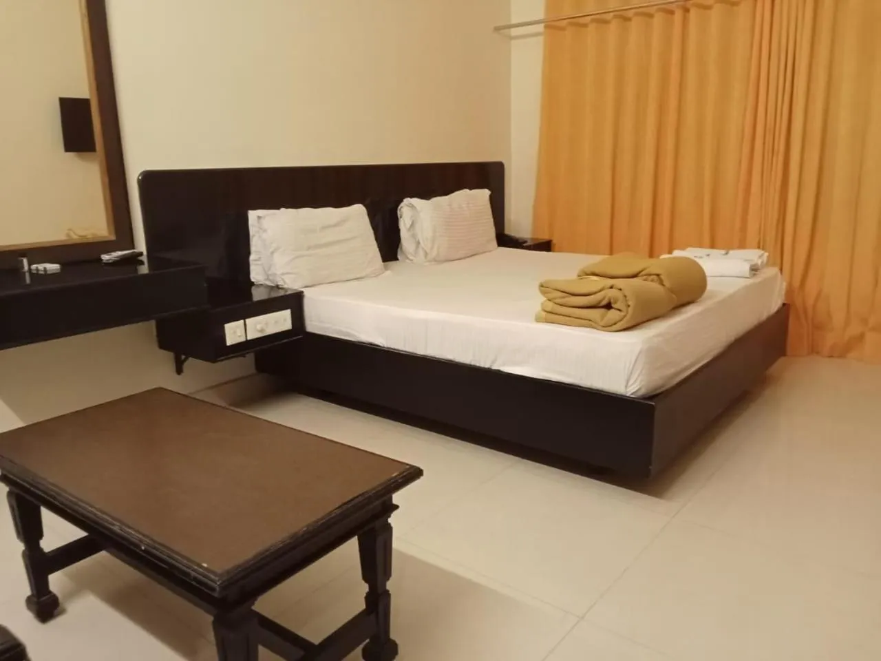 Bed in Hotel Sri Devi