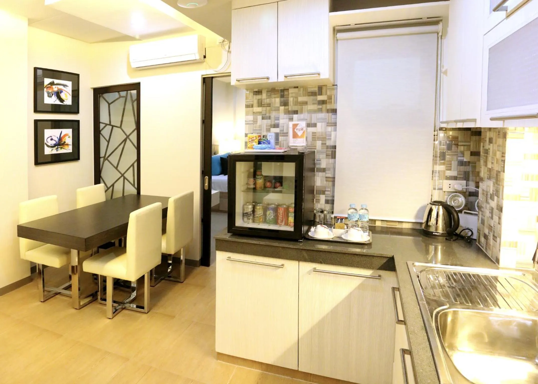 Kitchen or kitchenette in KLM Condotel