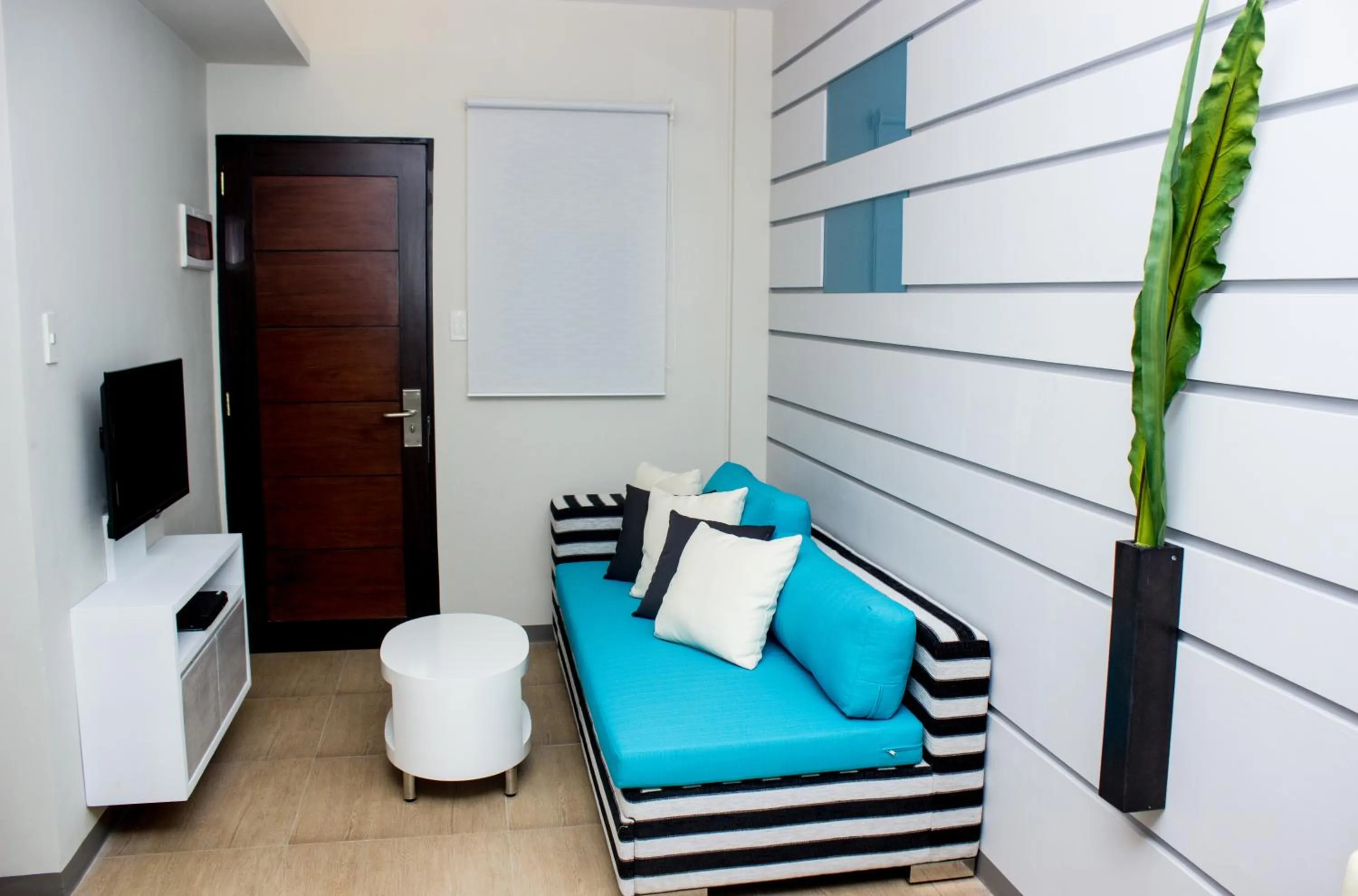 Seating area in KLM Condotel