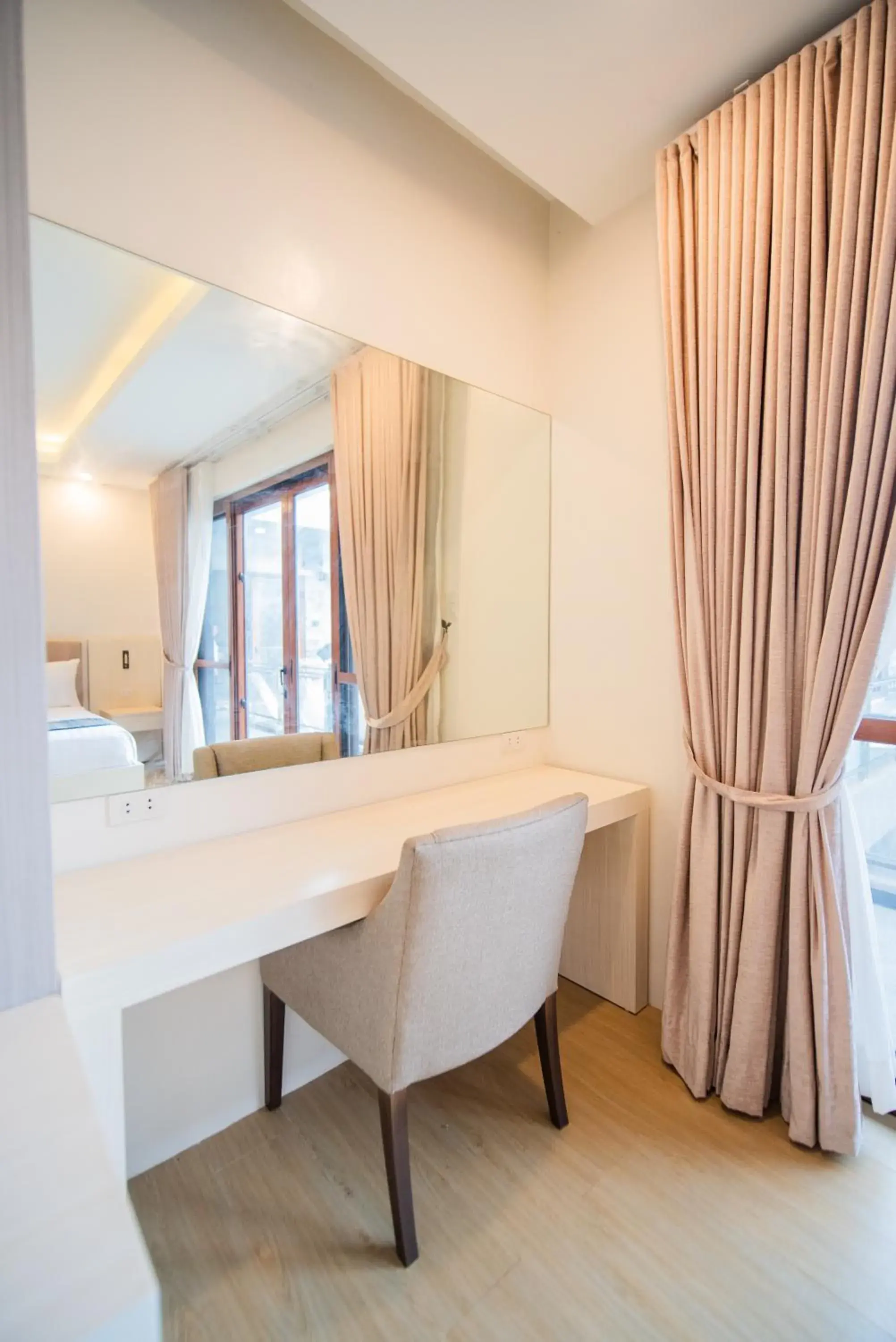 Bed in KLM Condotel Bed in KLM Condotel