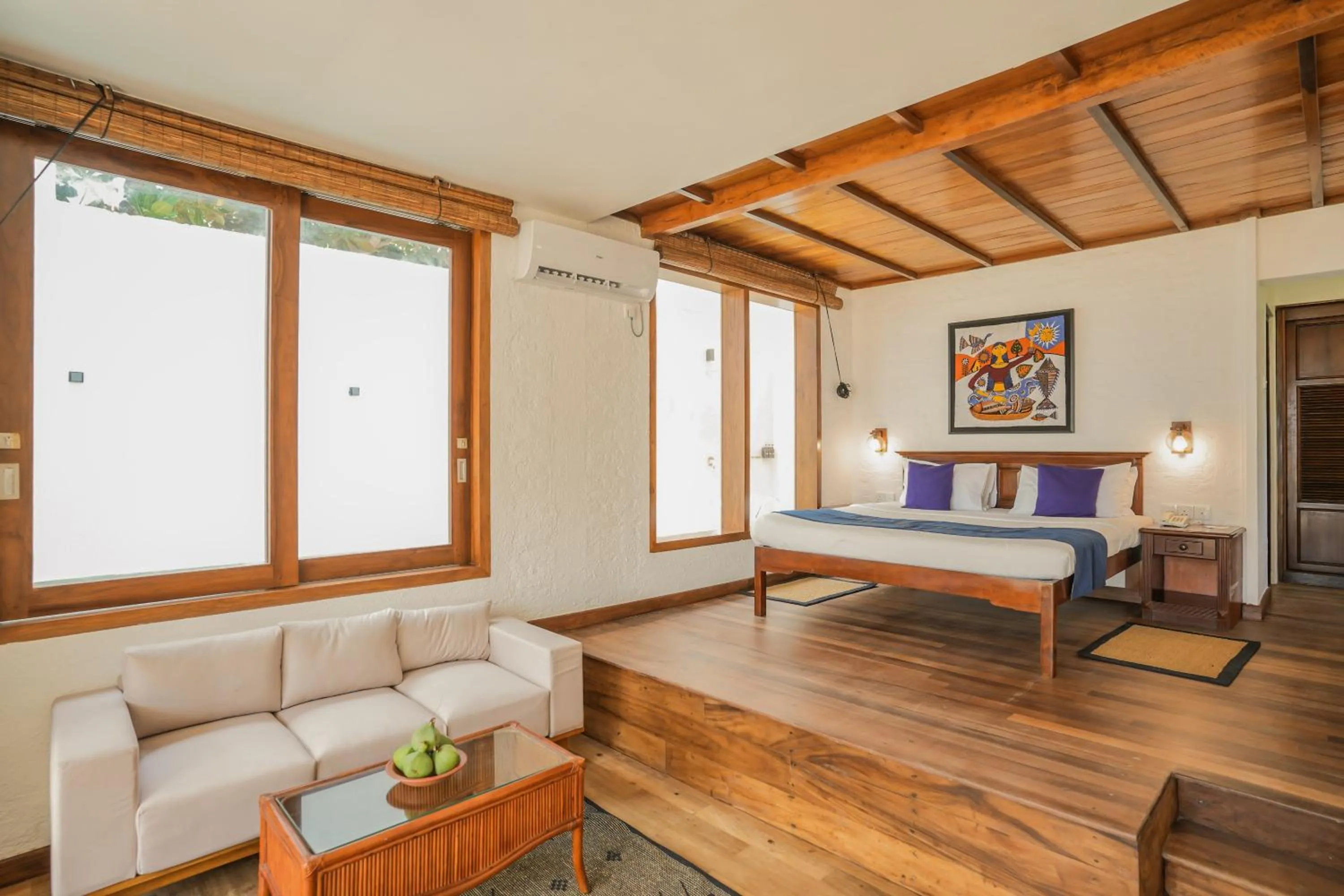 Bedroom, Bed in Hibiscus Beach Hotel & Villas