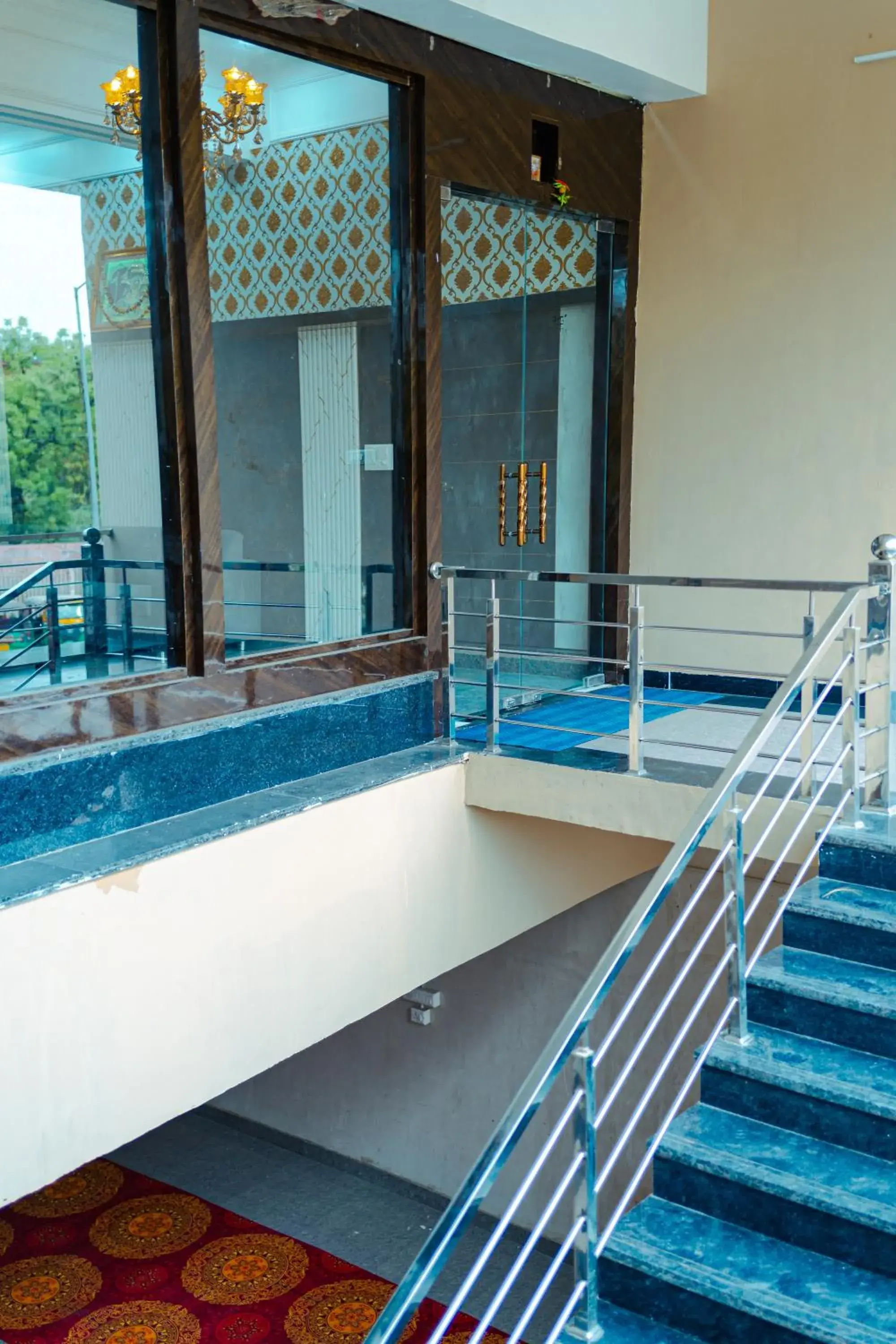 Facade/entrance in HOTEL METRO REGENCY INN Facade/entrance in HOTEL METRO REGENCY INN