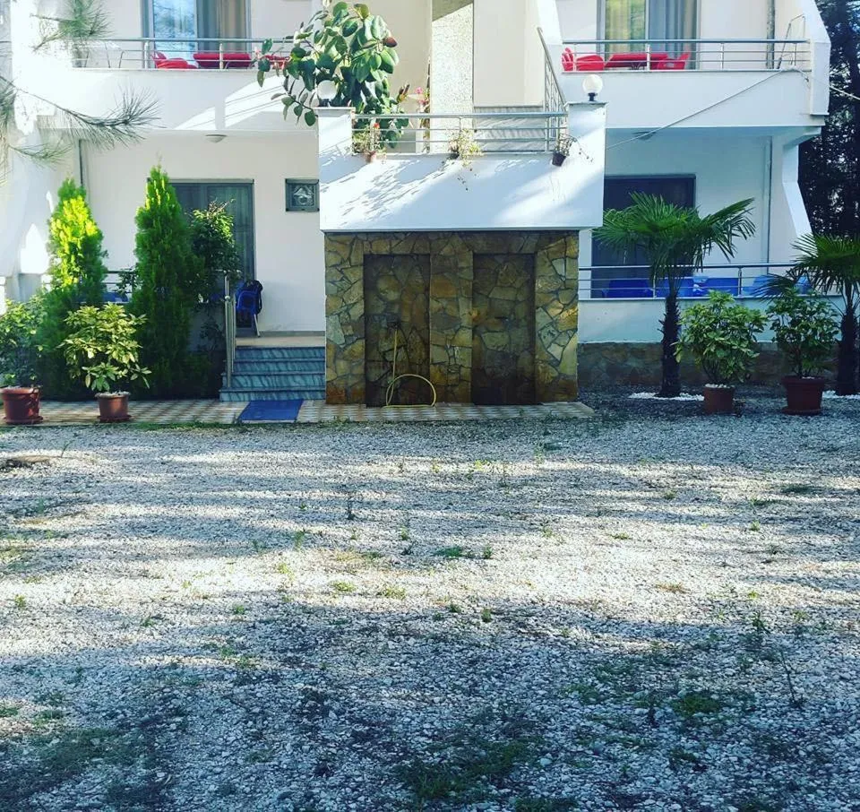 Patio in Aparthotel Vila Tufi