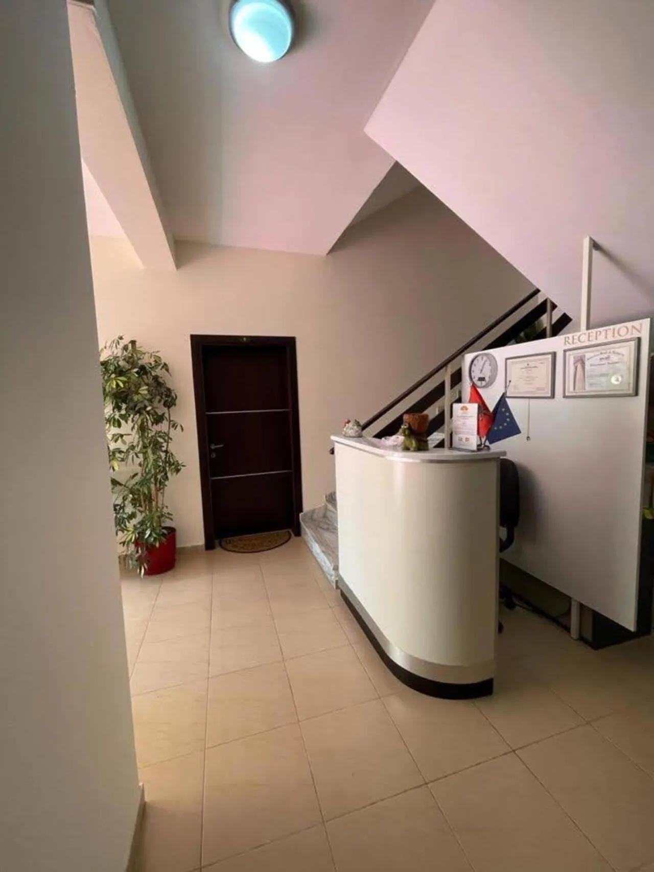 Aparthotel Vila Tufi