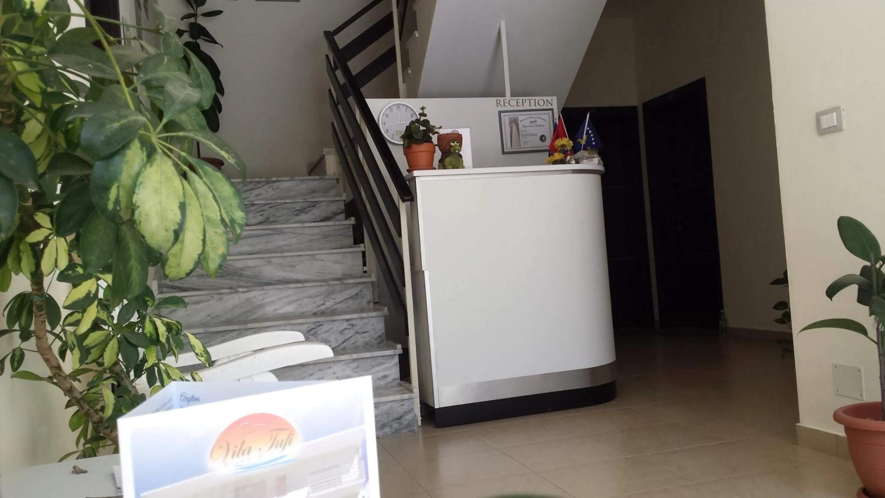 Lobby or reception in Aparthotel Vila Tufi