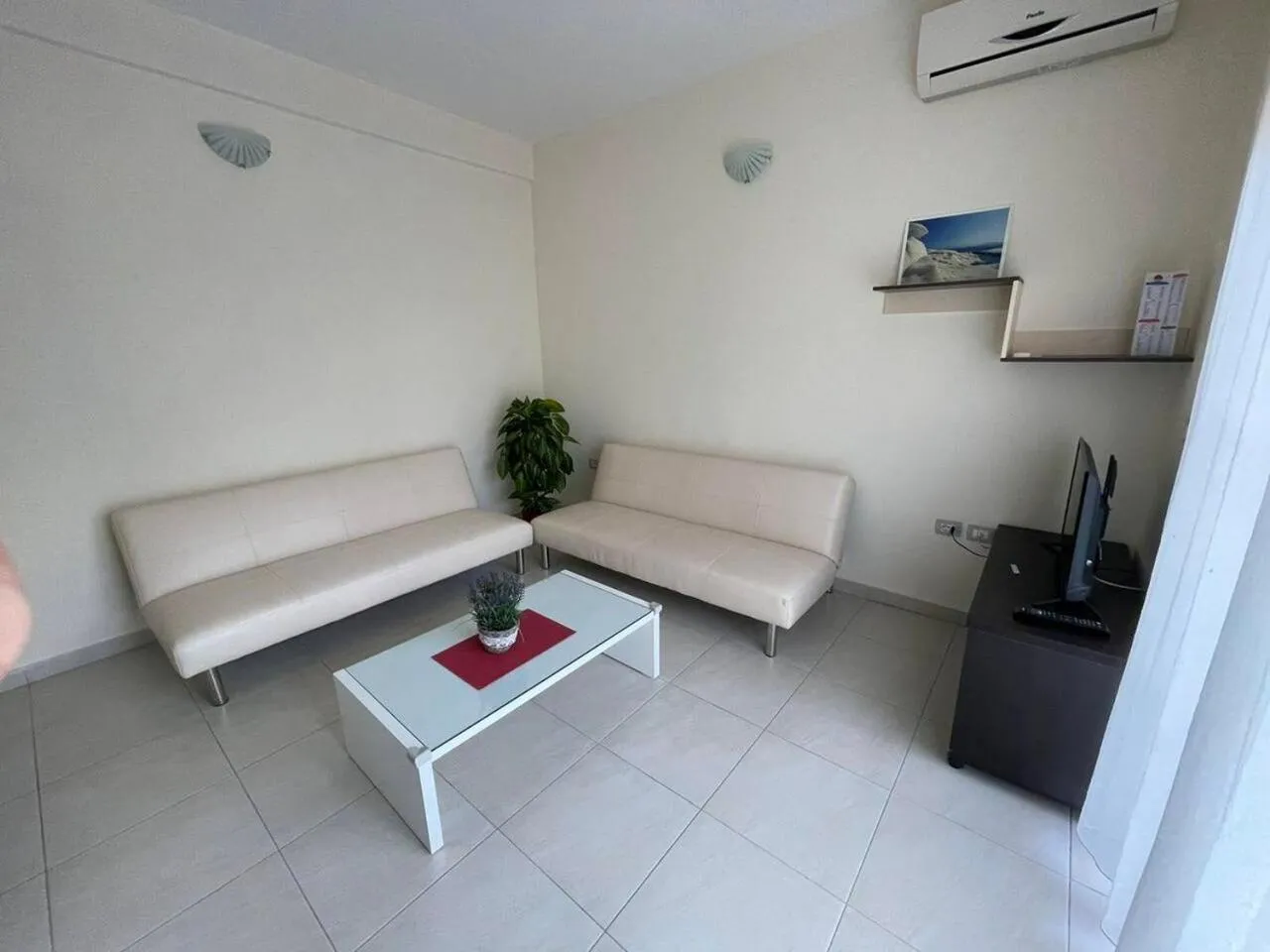 Aparthotel Vila Tufi