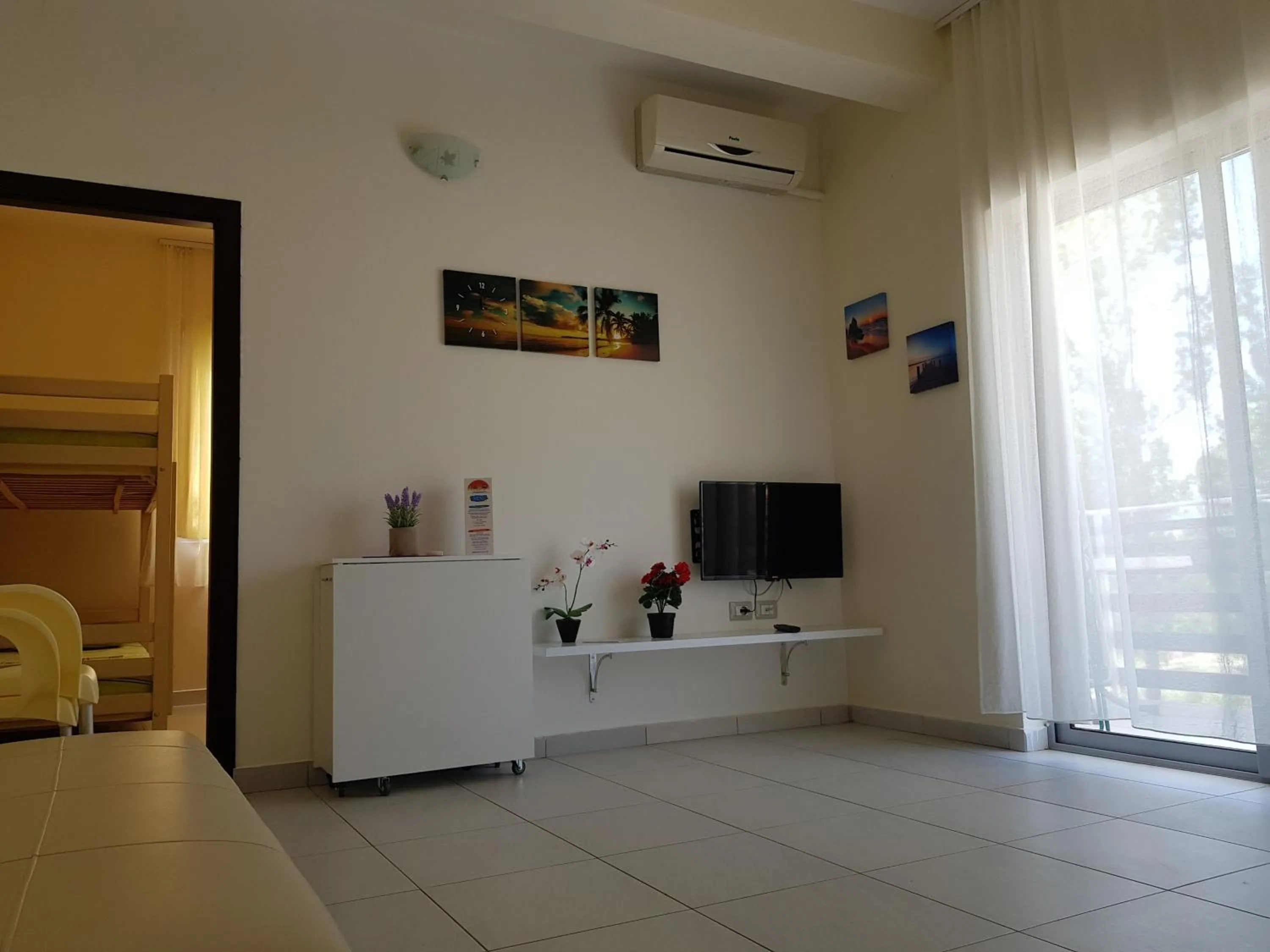 Aparthotel Vila Tufi