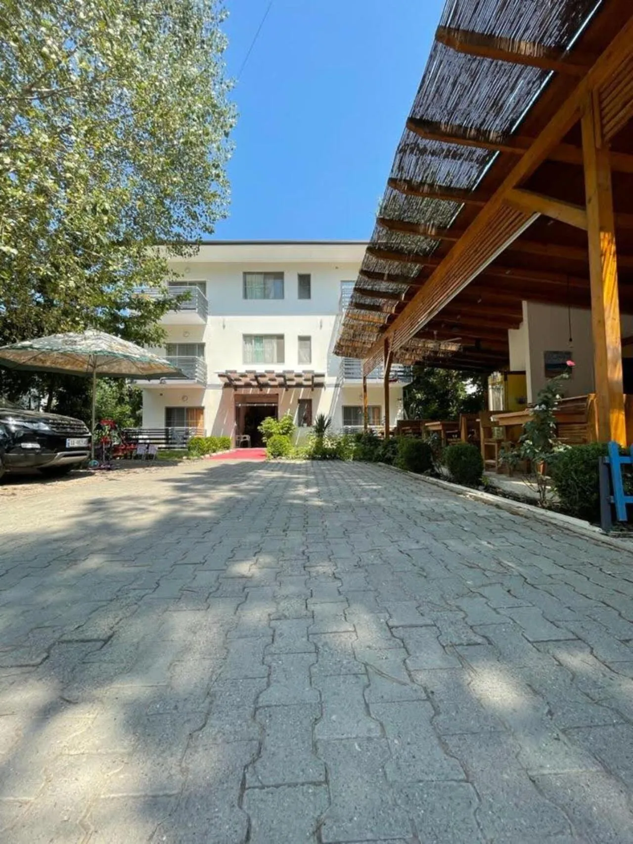Aparthotel Vila Tufi