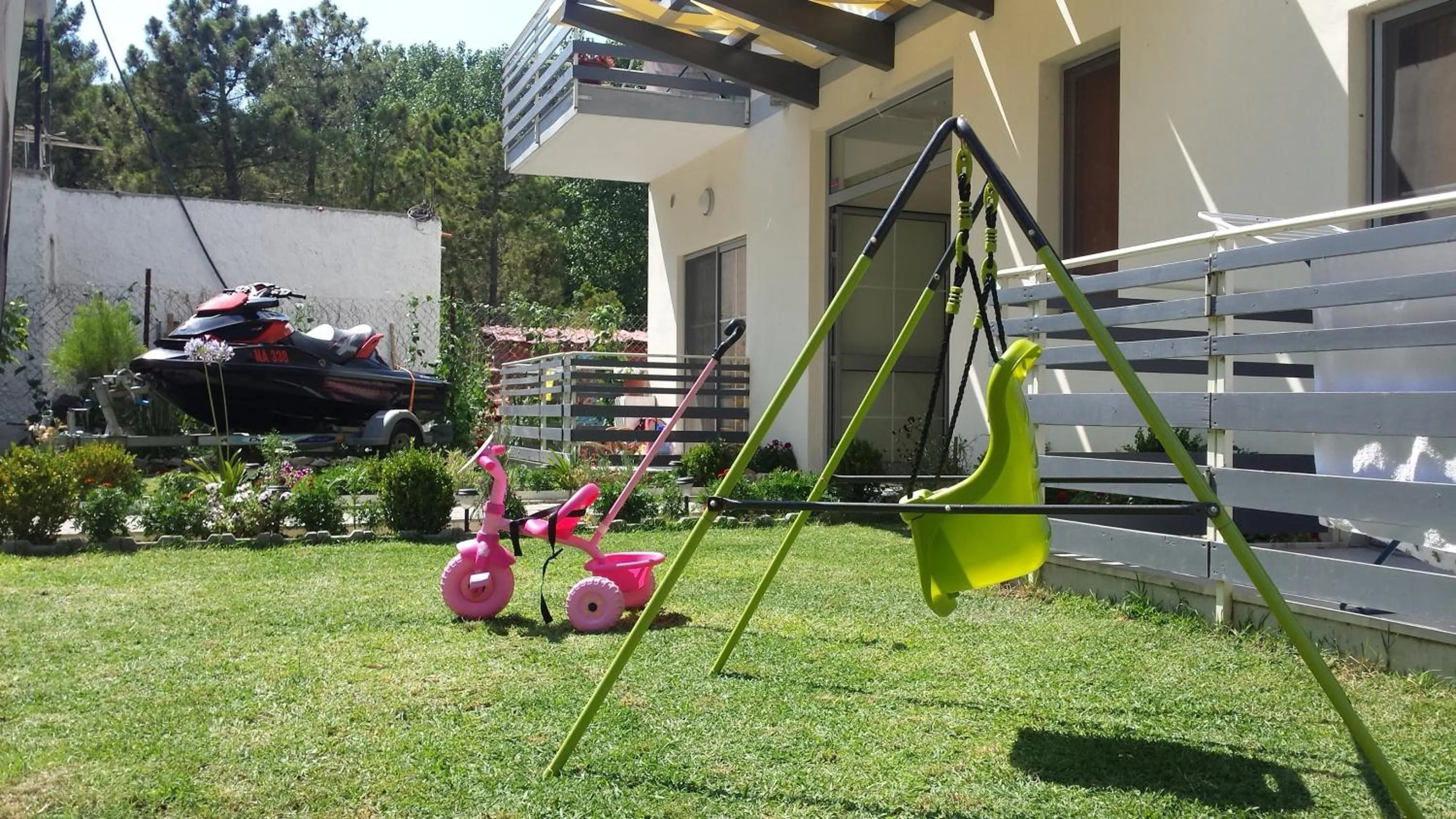 Garden in Aparthotel Vila Tufi