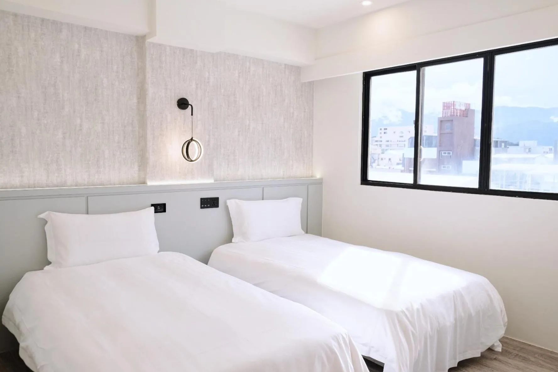 Bed in Yoai Mountain Roam Hotel