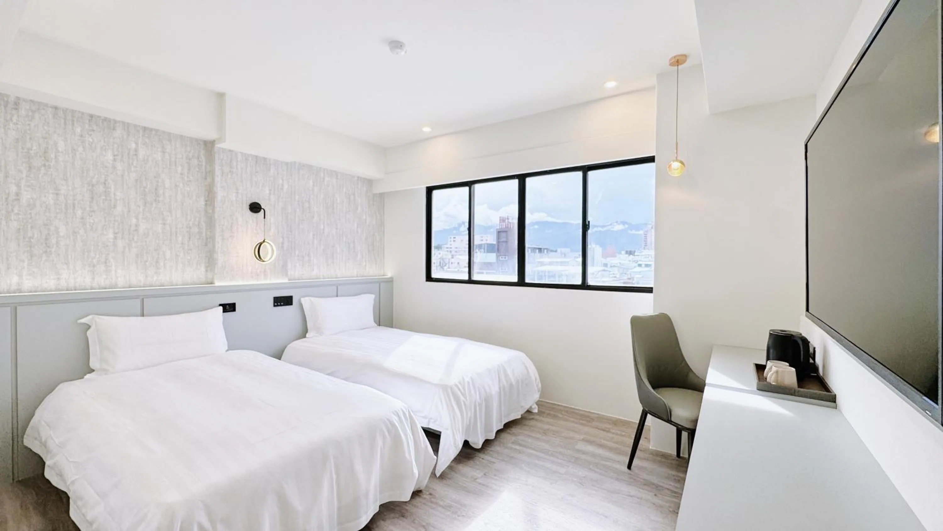 Bed in Yoai Mountain Roam Hotel