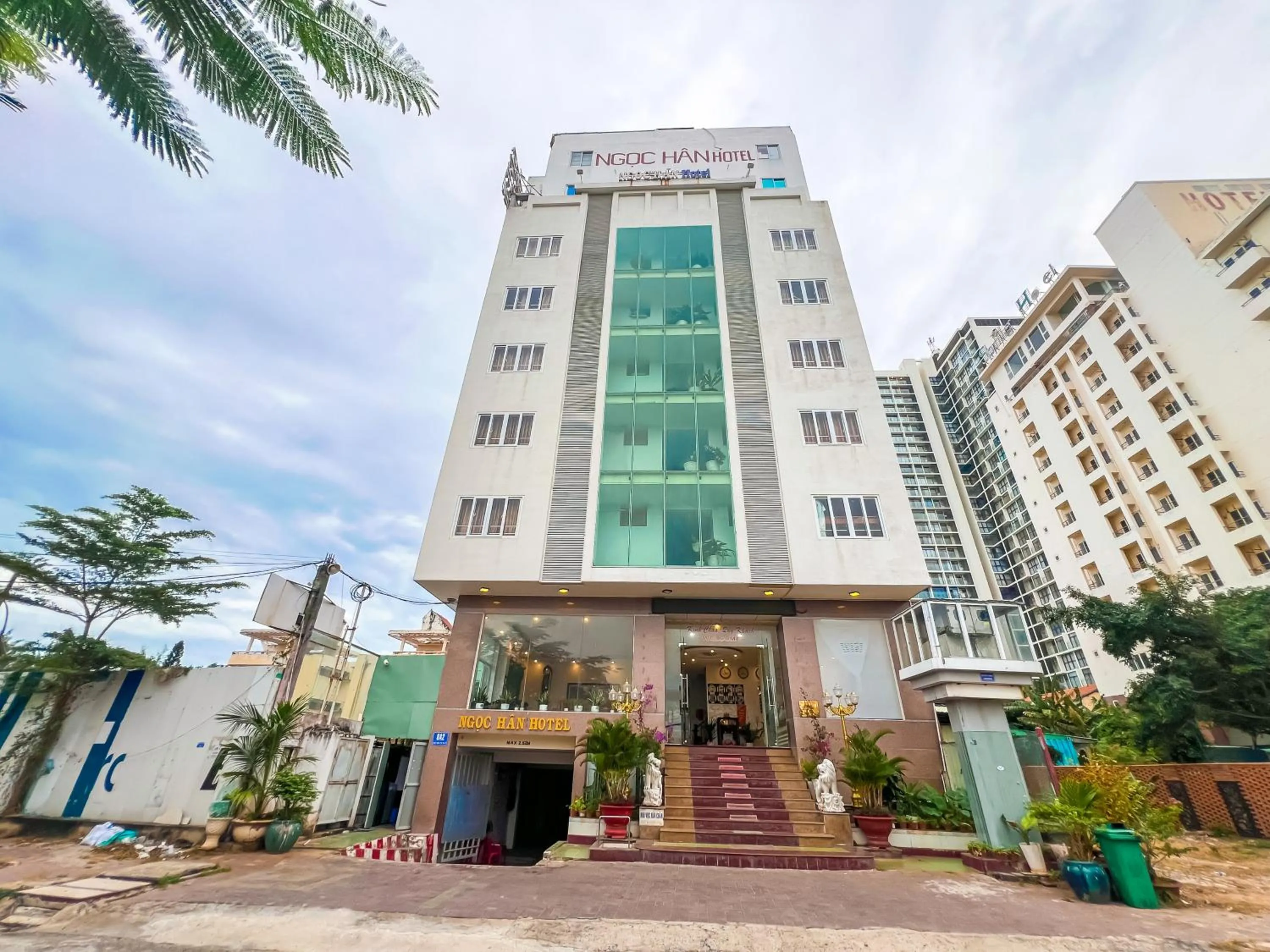 Property building in Ngọc Hân Hotel By The Moment
